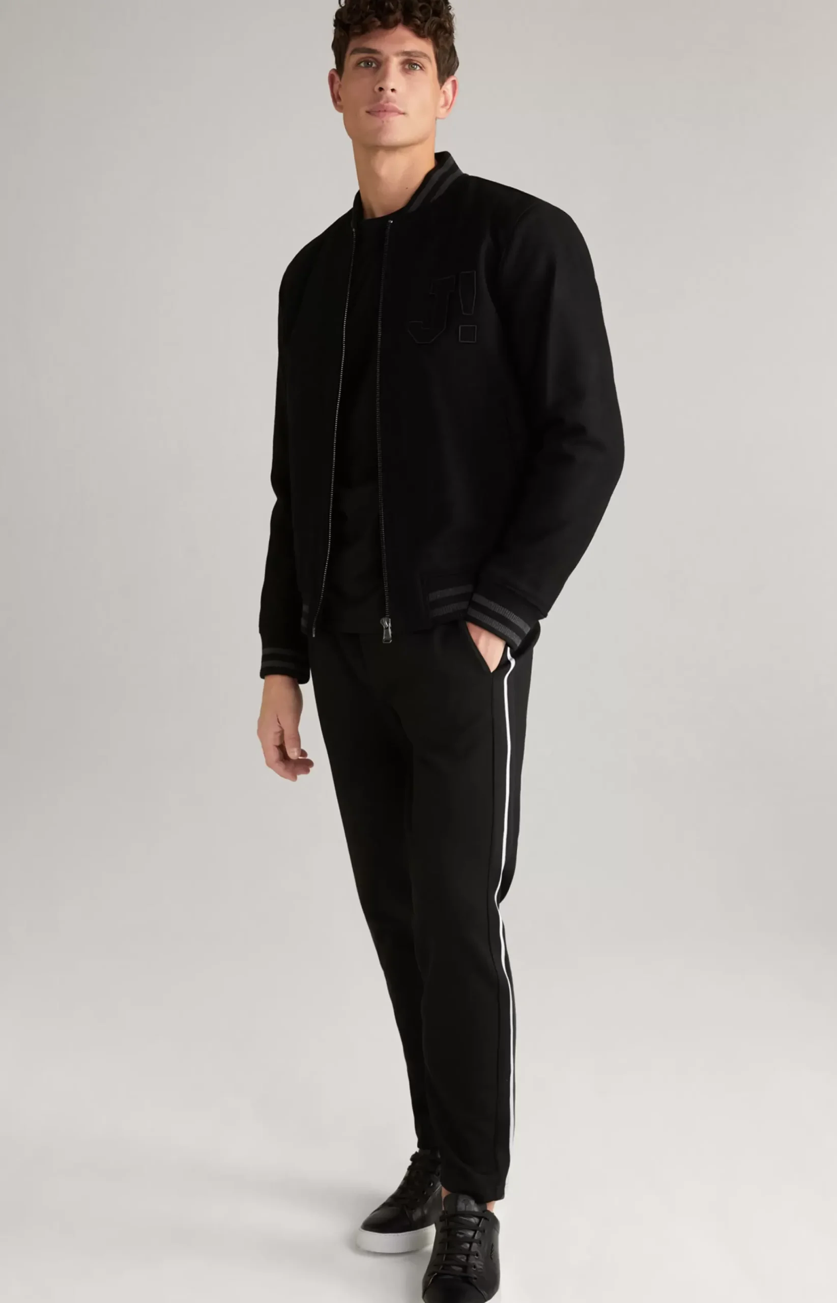 Alphis Long Sleeve Top in Black