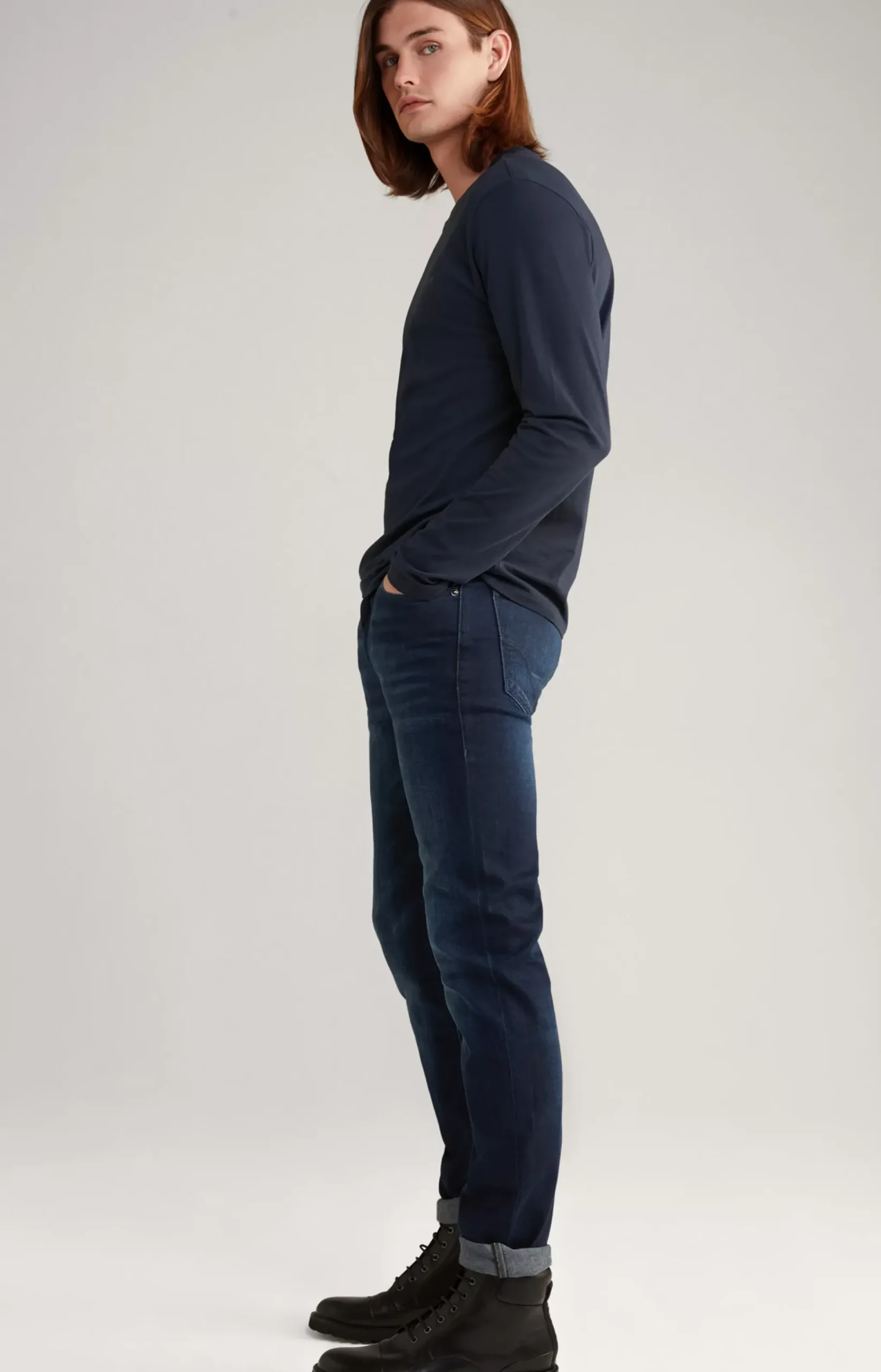 Alphis Long Sleeve Top in Navy