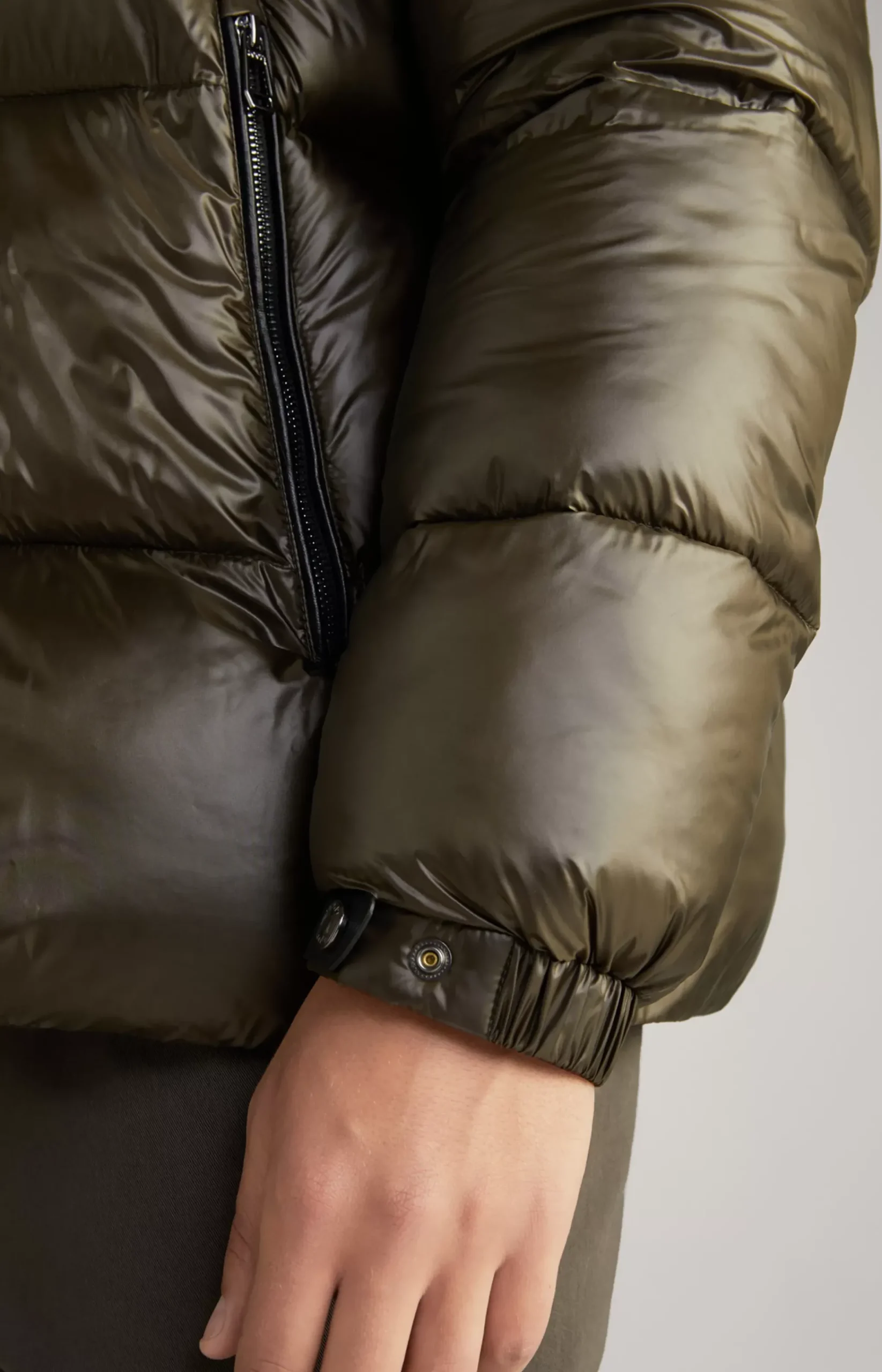Ambro Quilted Jacket with Hood in Dark Green