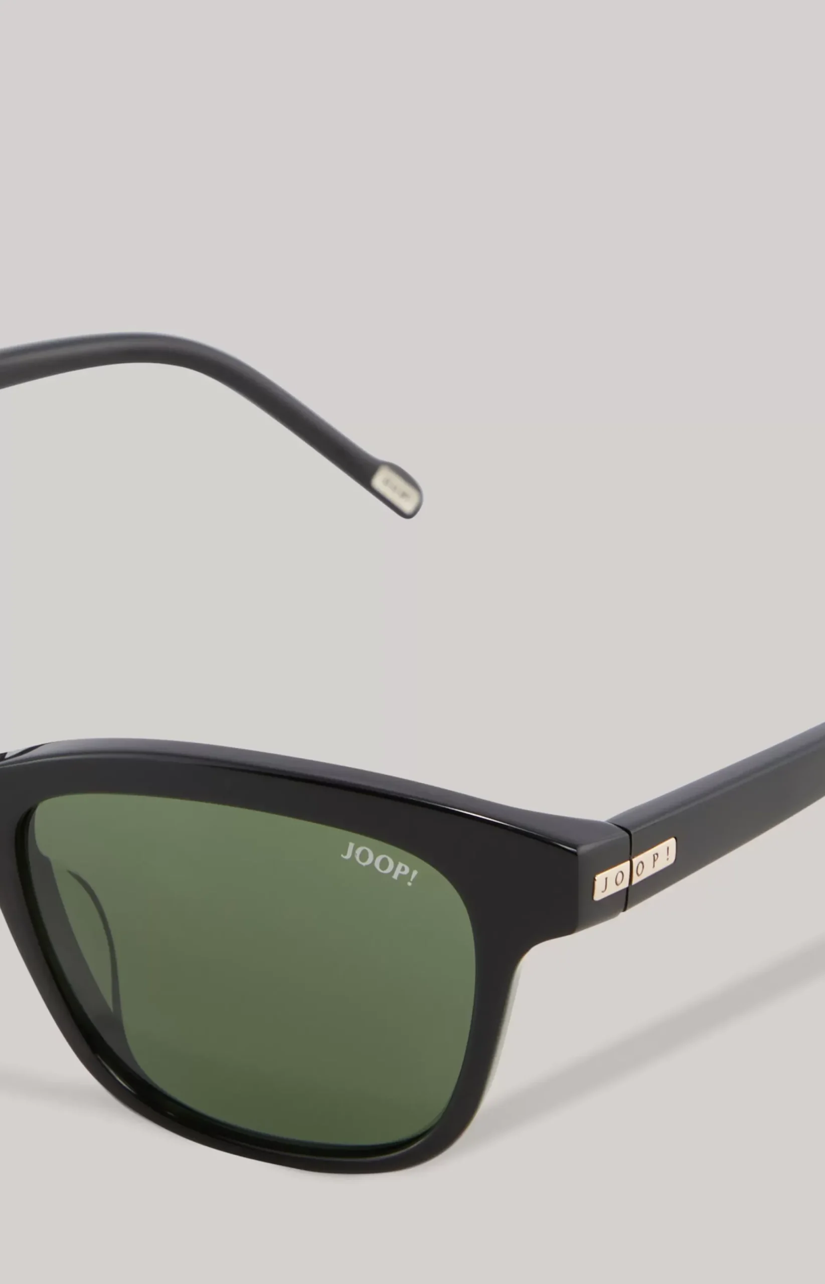Black/Green Sunglasses