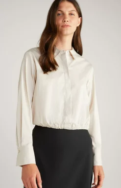 Blouse in Beige