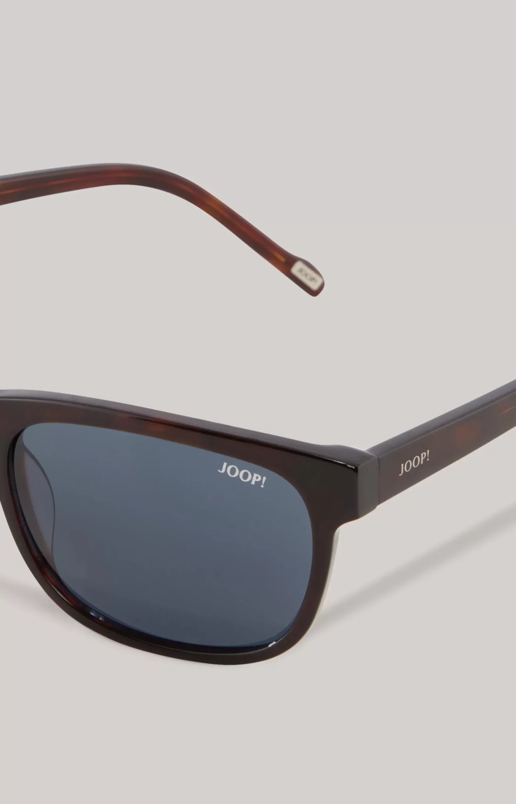 Brown/grey sunglasses
