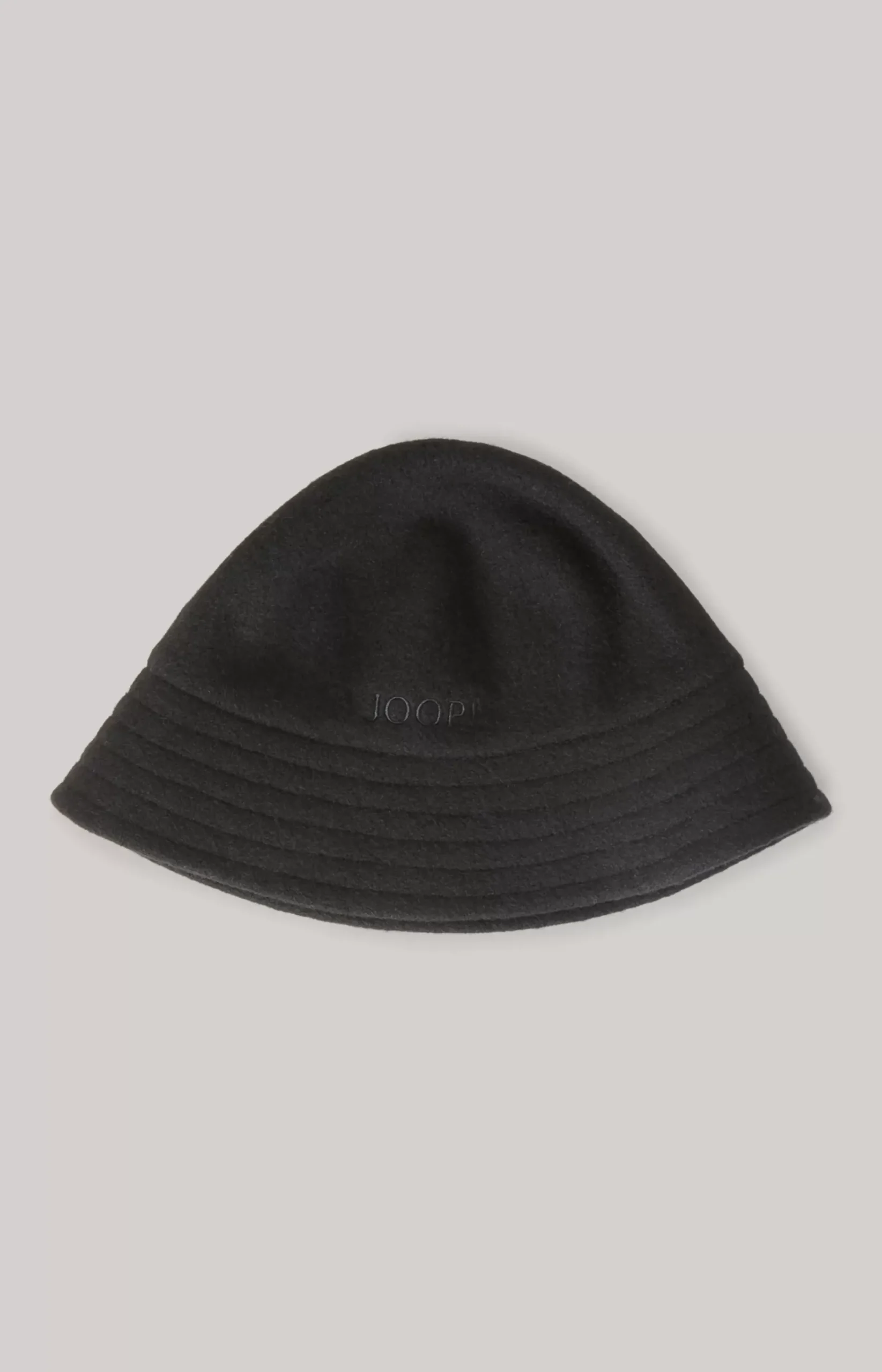 Bucket Hat in Black