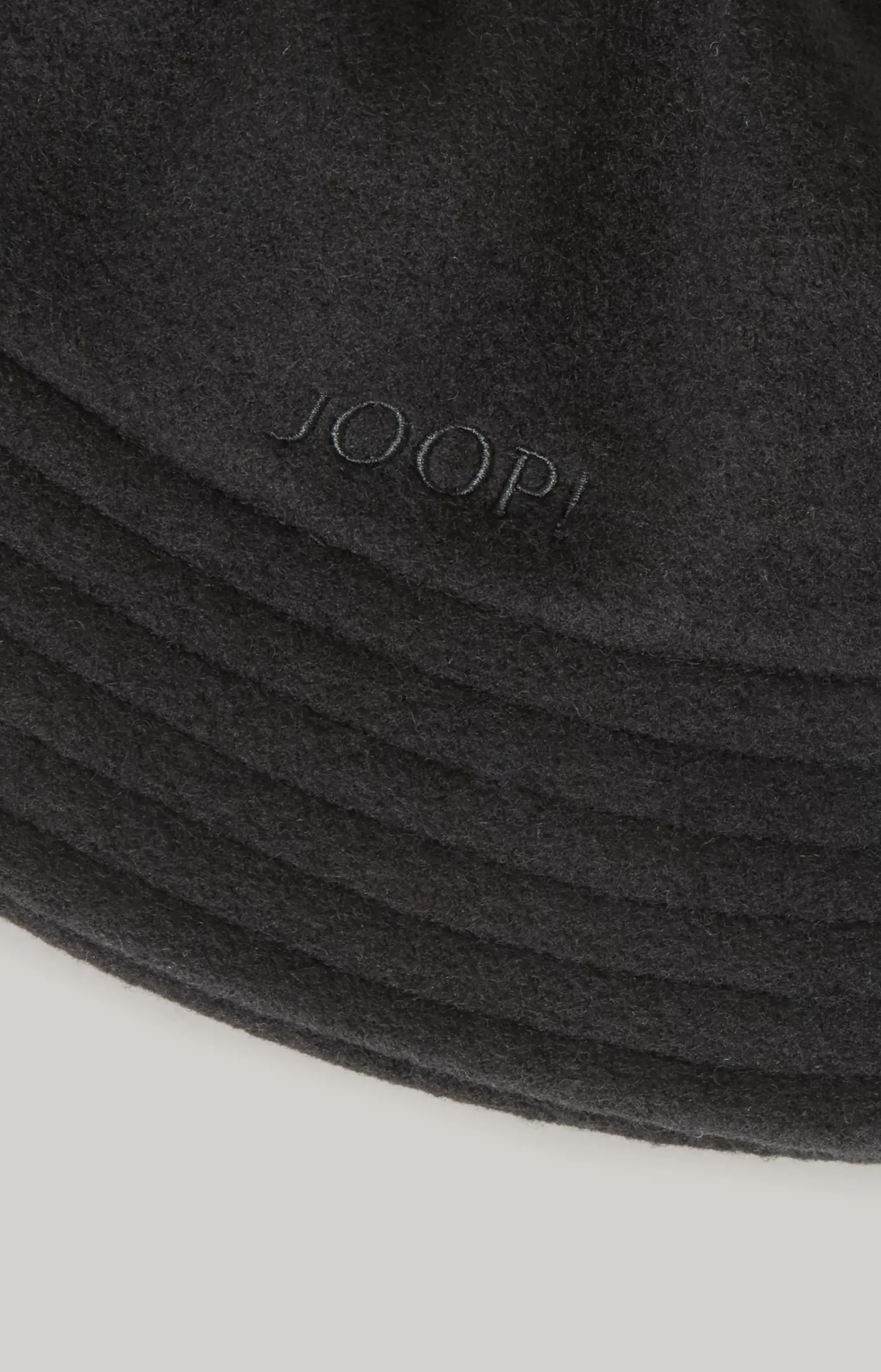 Bucket Hat in Black