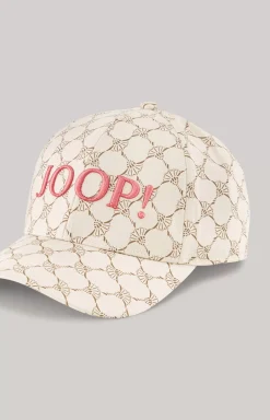 Cap in Patterned Beige