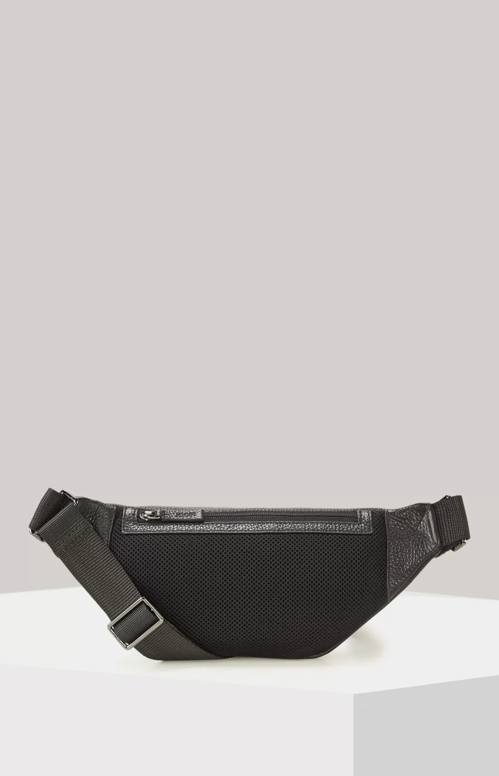 Cardona Leo Belt Bag in Black