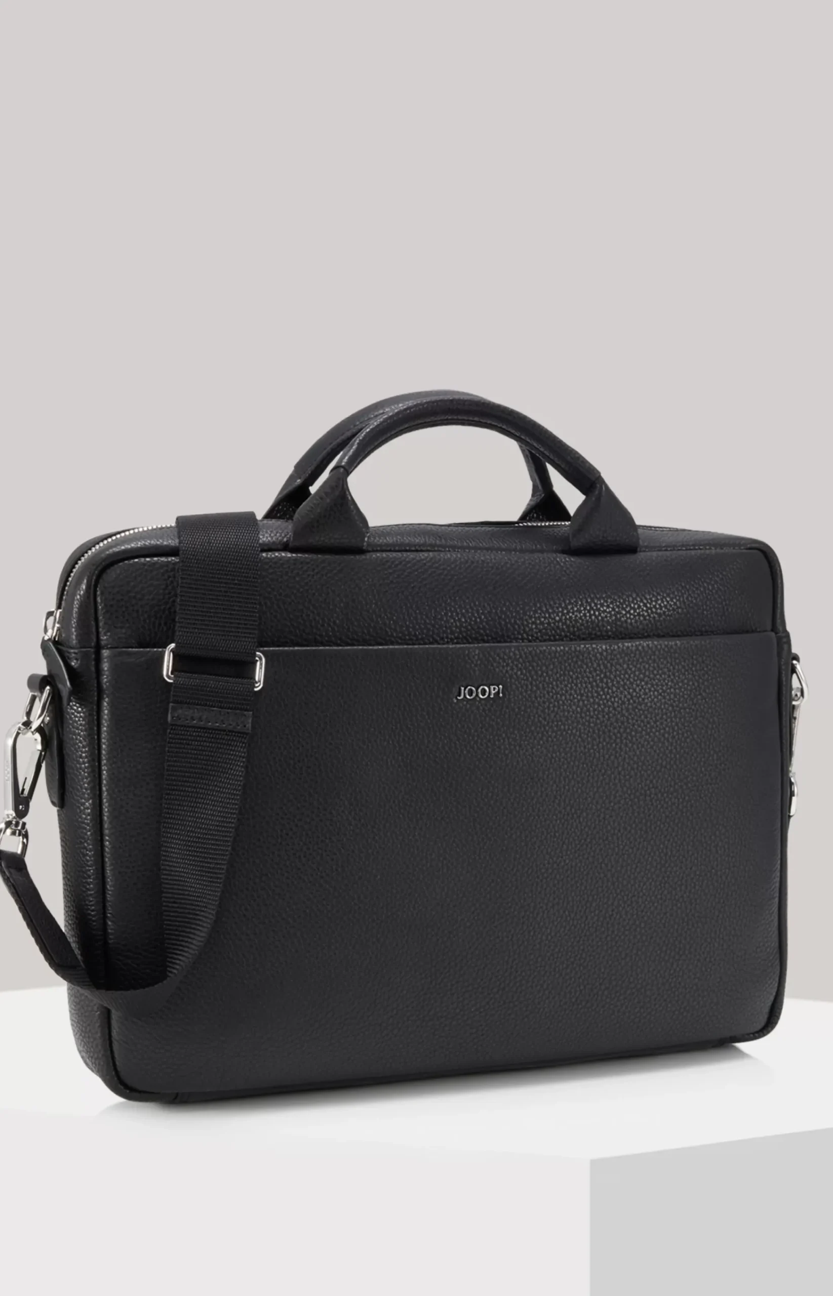 Cardona Pandion crossbody business bag in Black