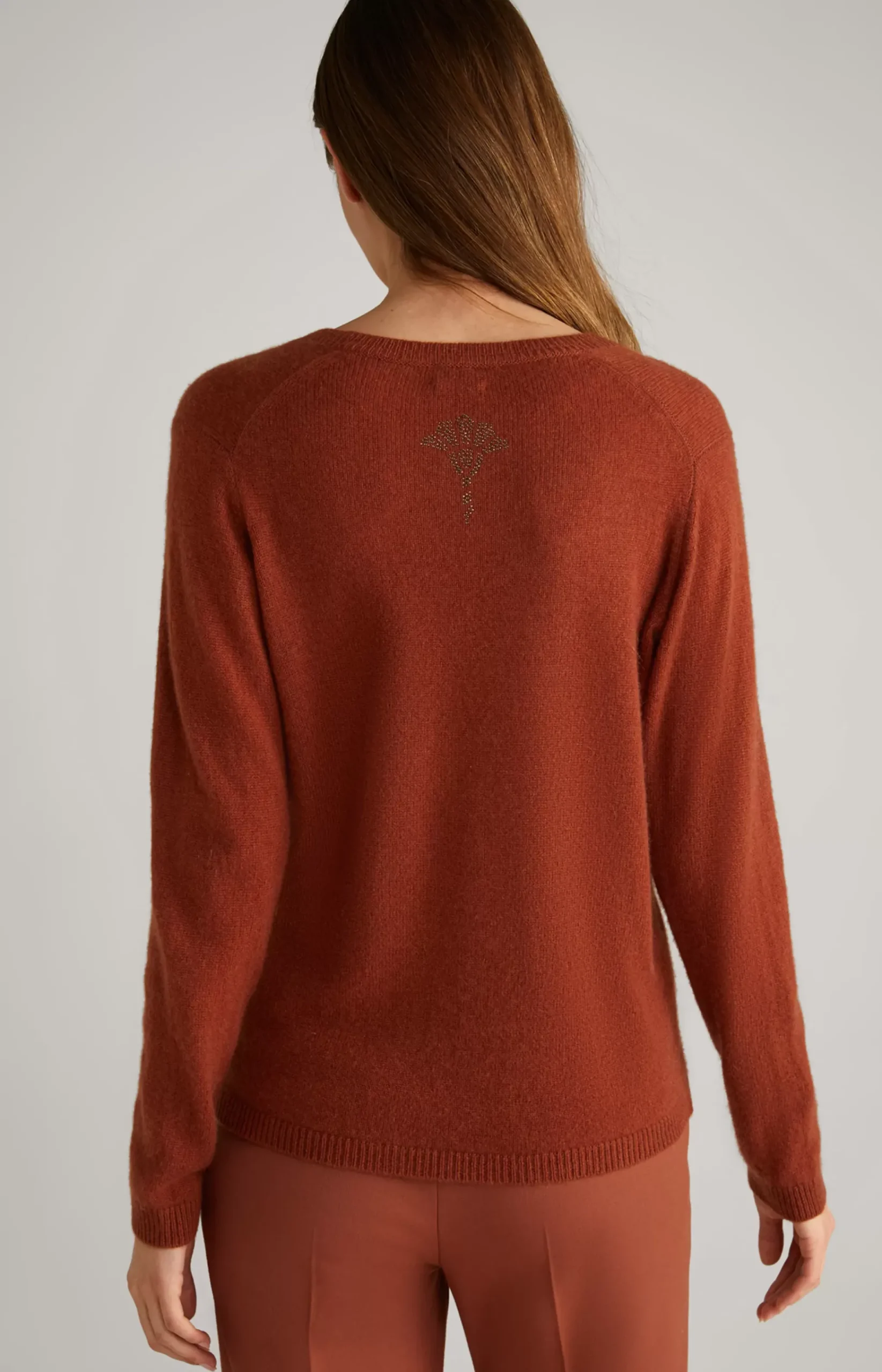 Cashmere Knitted Sweater in Copper Brown