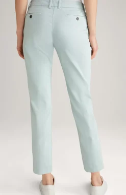 Chinos in Mint