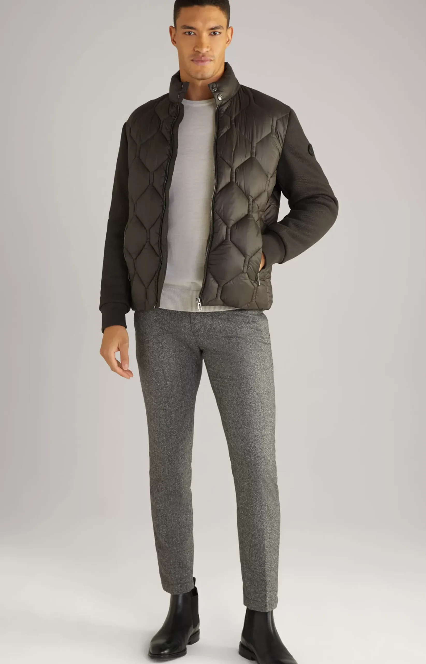 Ciscos Quilted Jacket in Brown