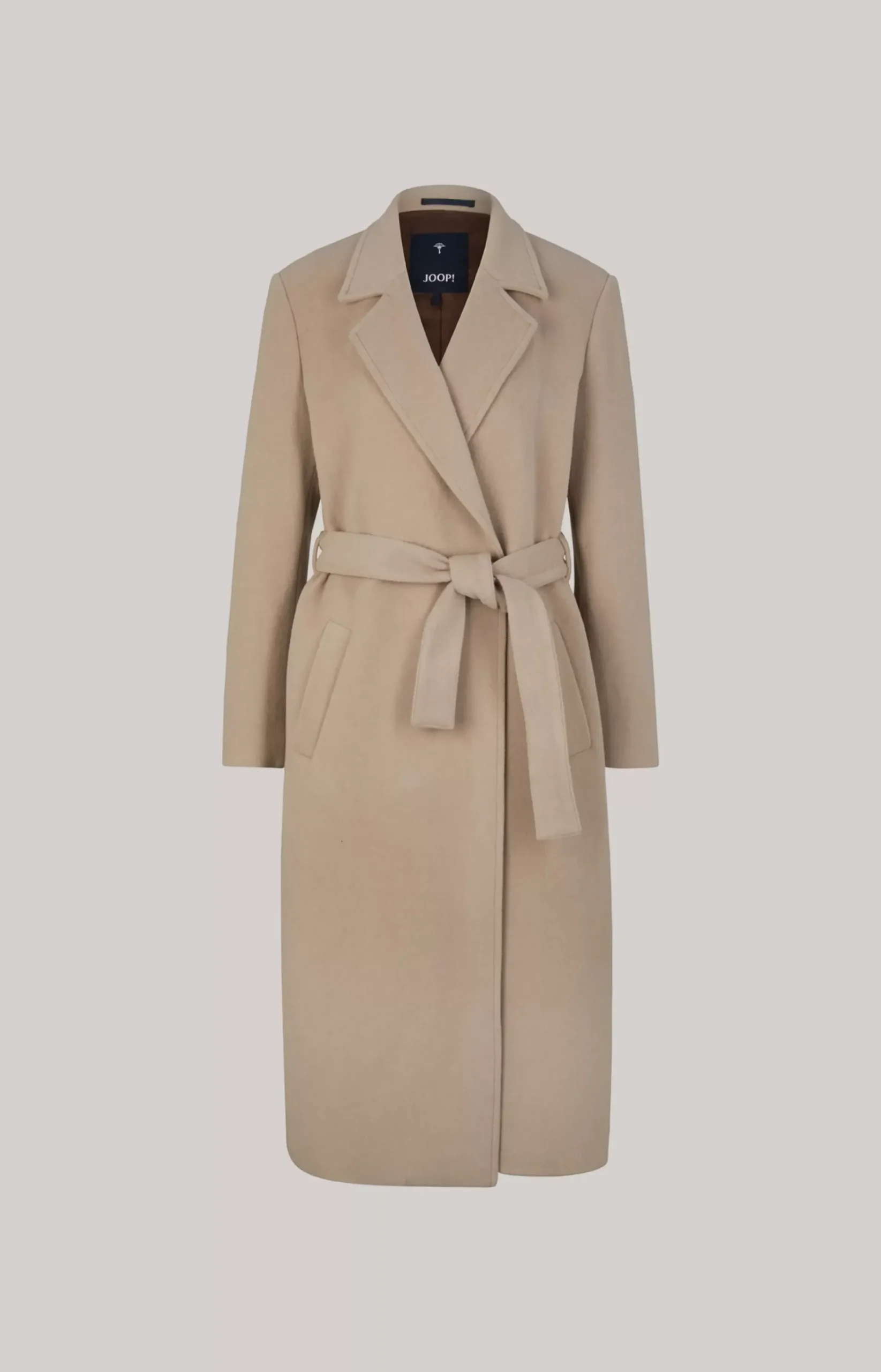 Coat in Beige