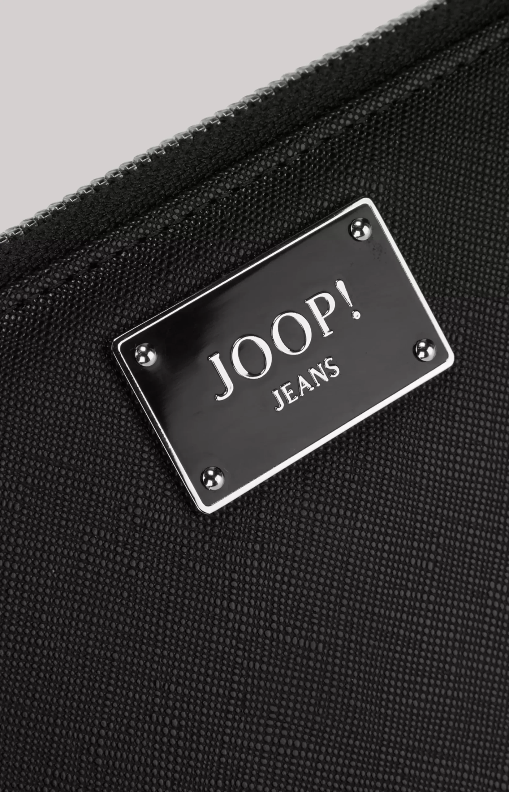 Cofano Melete Wallet in Black