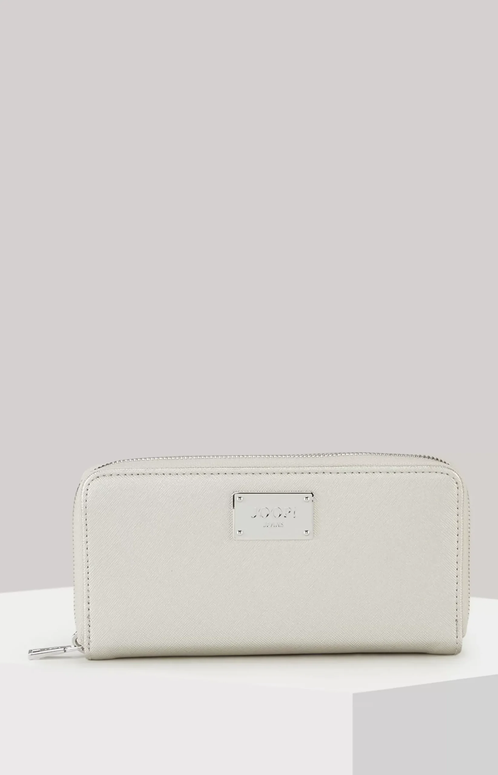 Cofano Melete Wallet in Silver