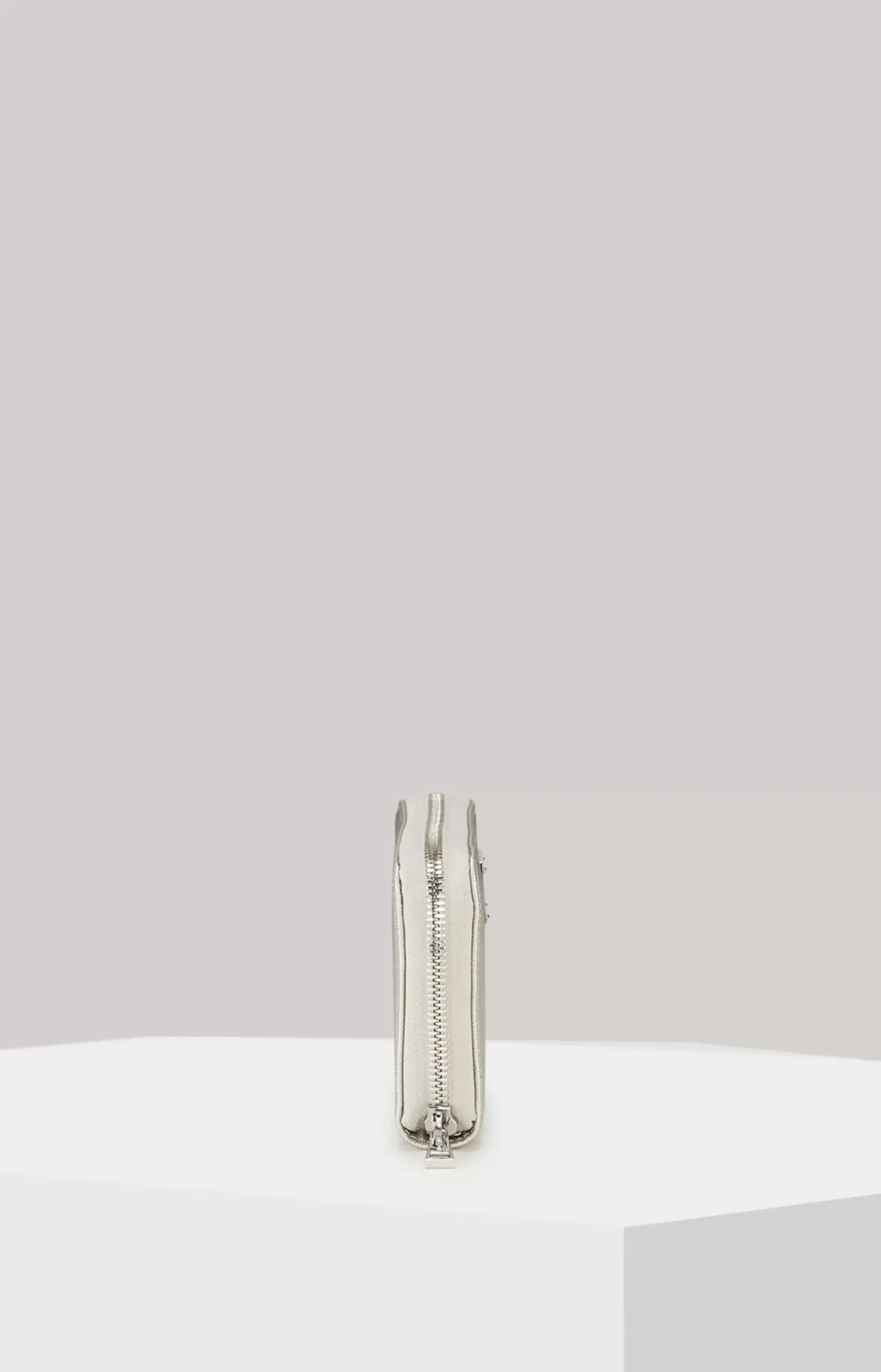 Cofano Melete Wallet in Silver