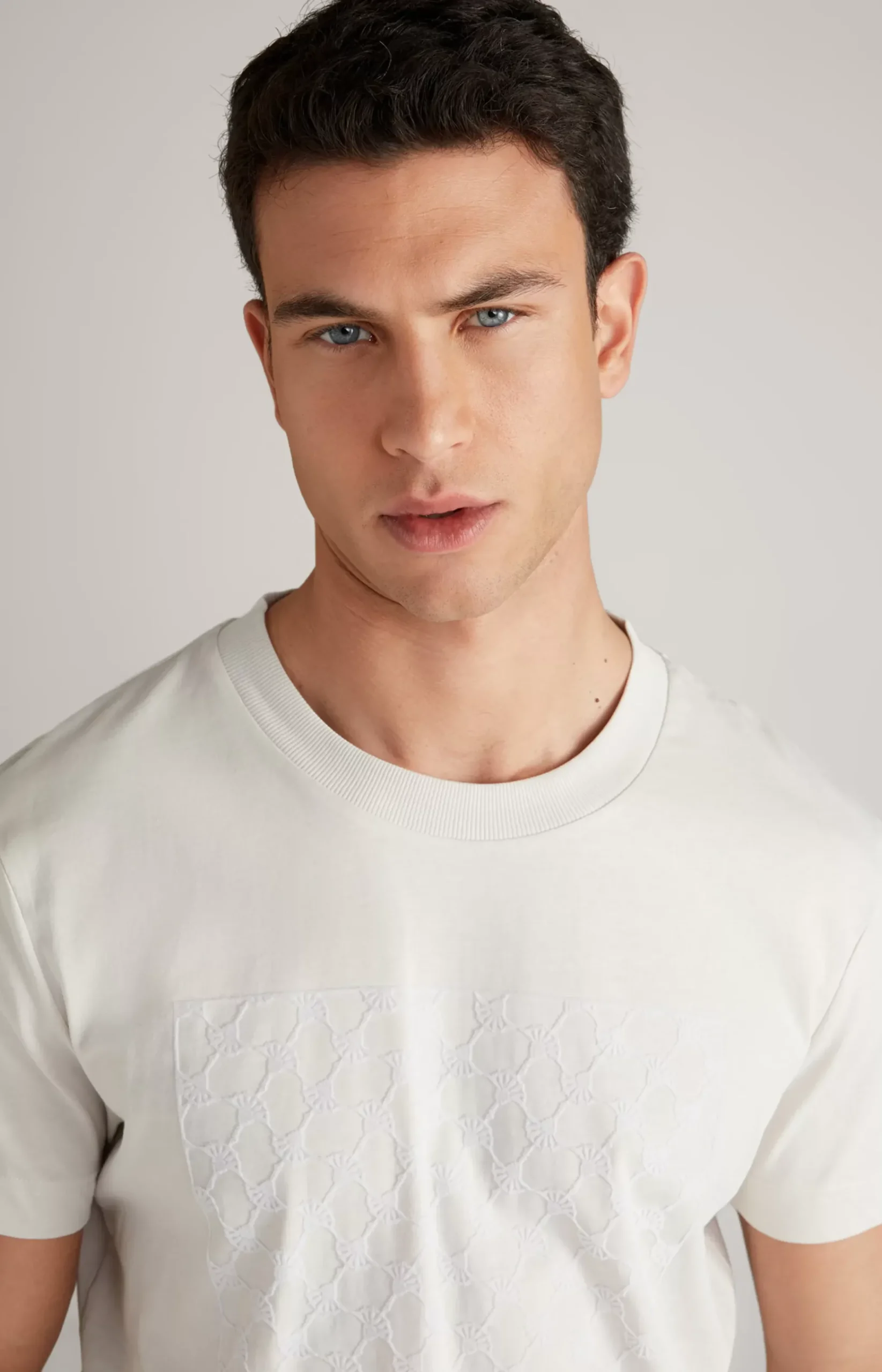 Cornflower Baptiste T-Shirt in Off-white