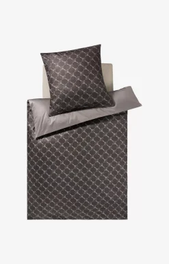 Cornflower Double in shiny black, black/grey
