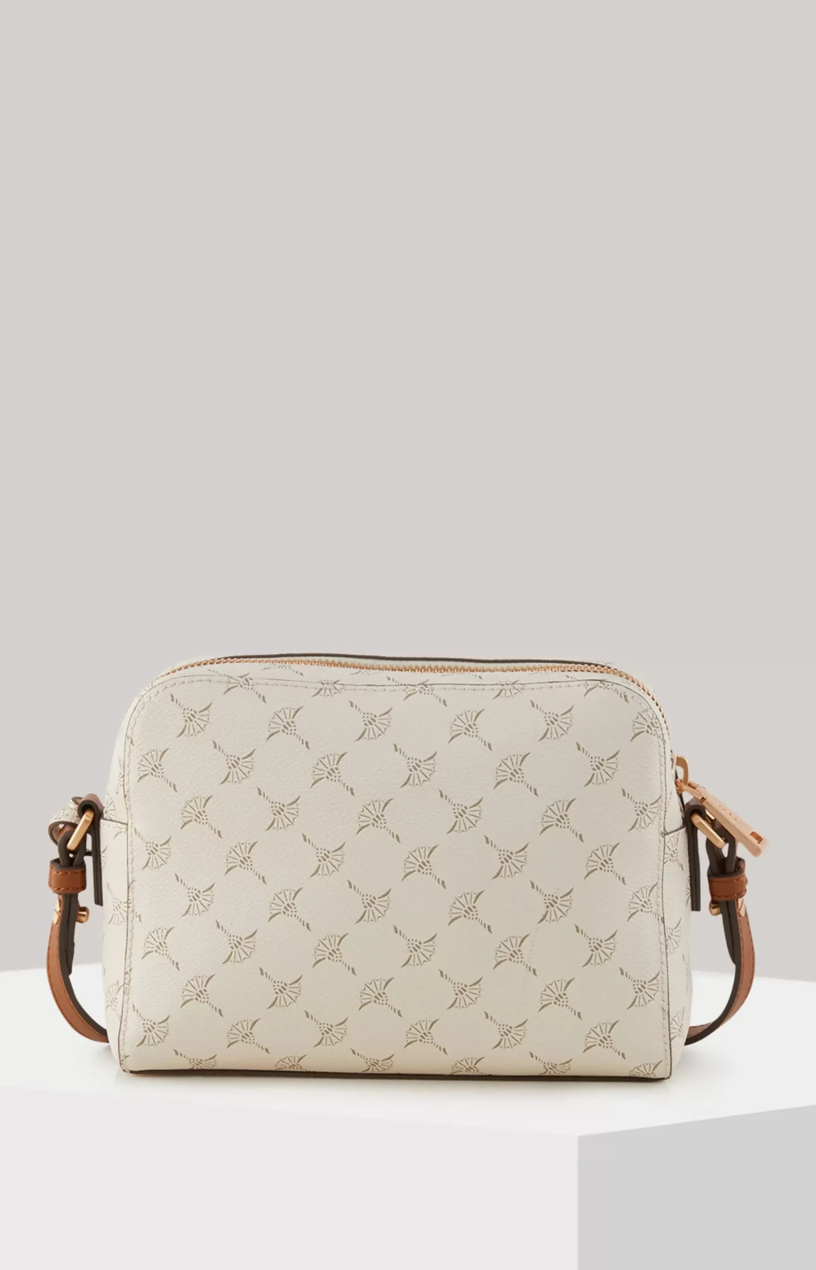 Cortina Cloe Shoulder Bag in Off-white