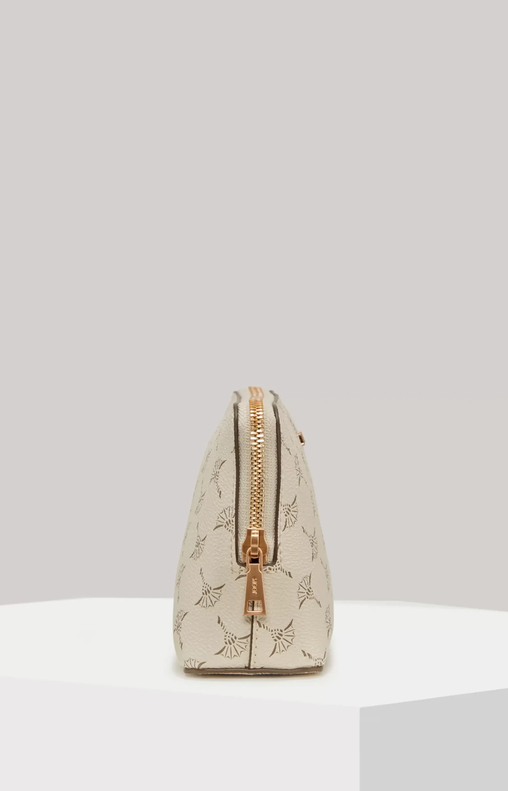 Cortina Danai Cosmetics Purse in Off-white