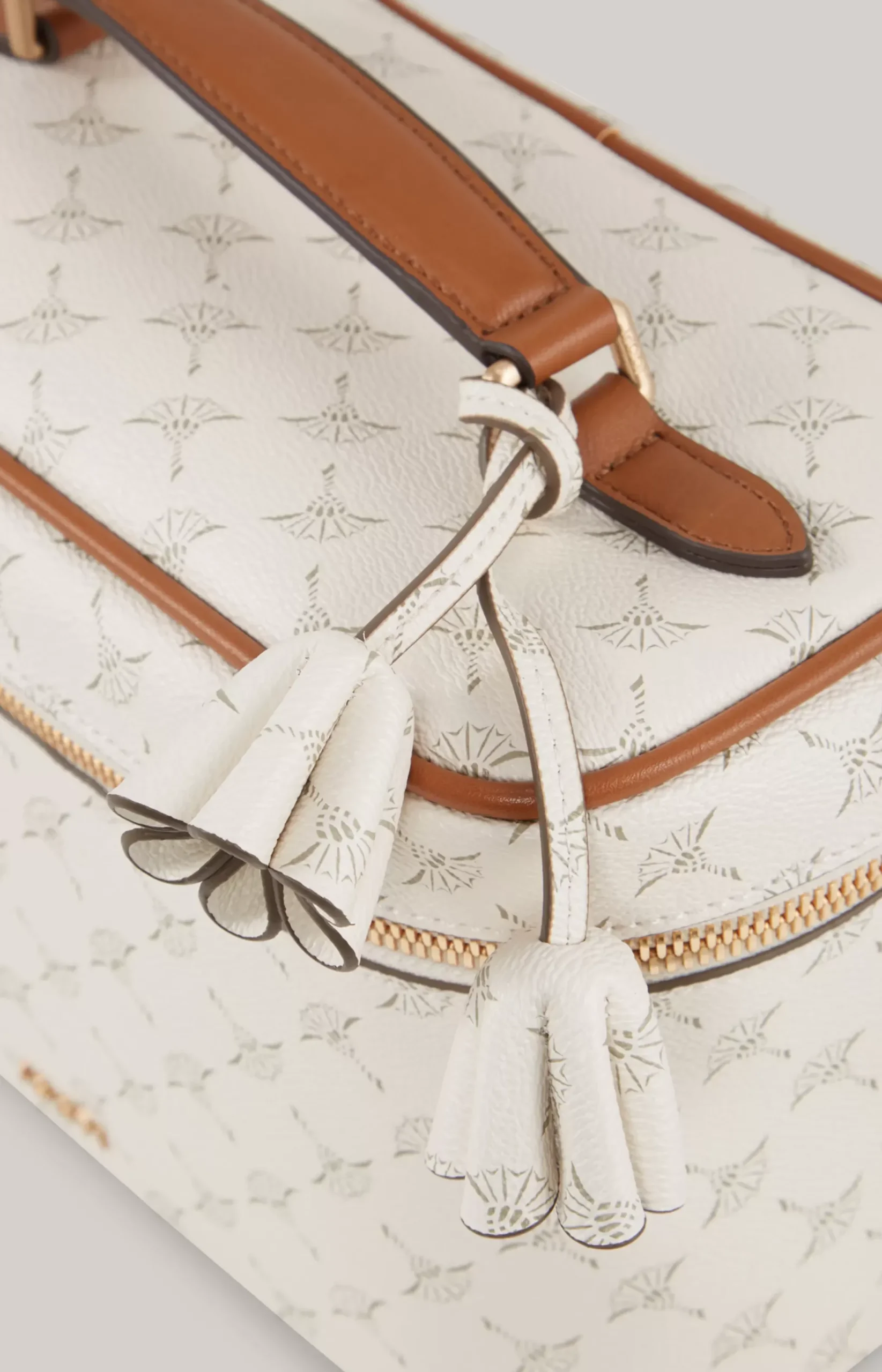 Cortina Flora Beauty Case in Off-white