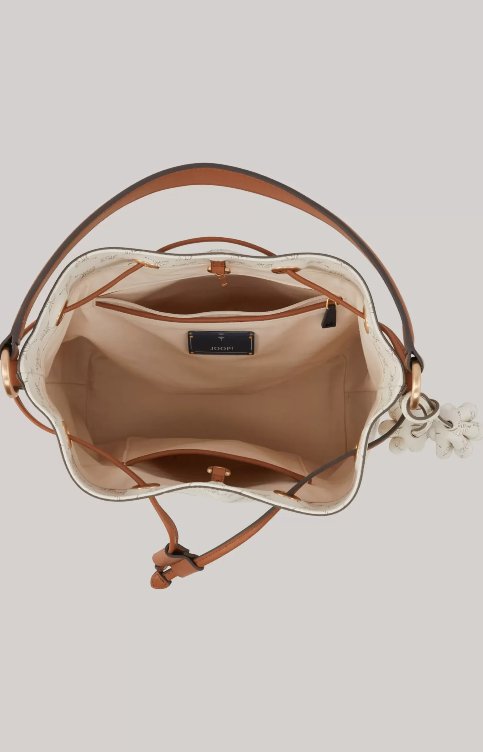 Cortina Franziska Bucket Bag in Off-white