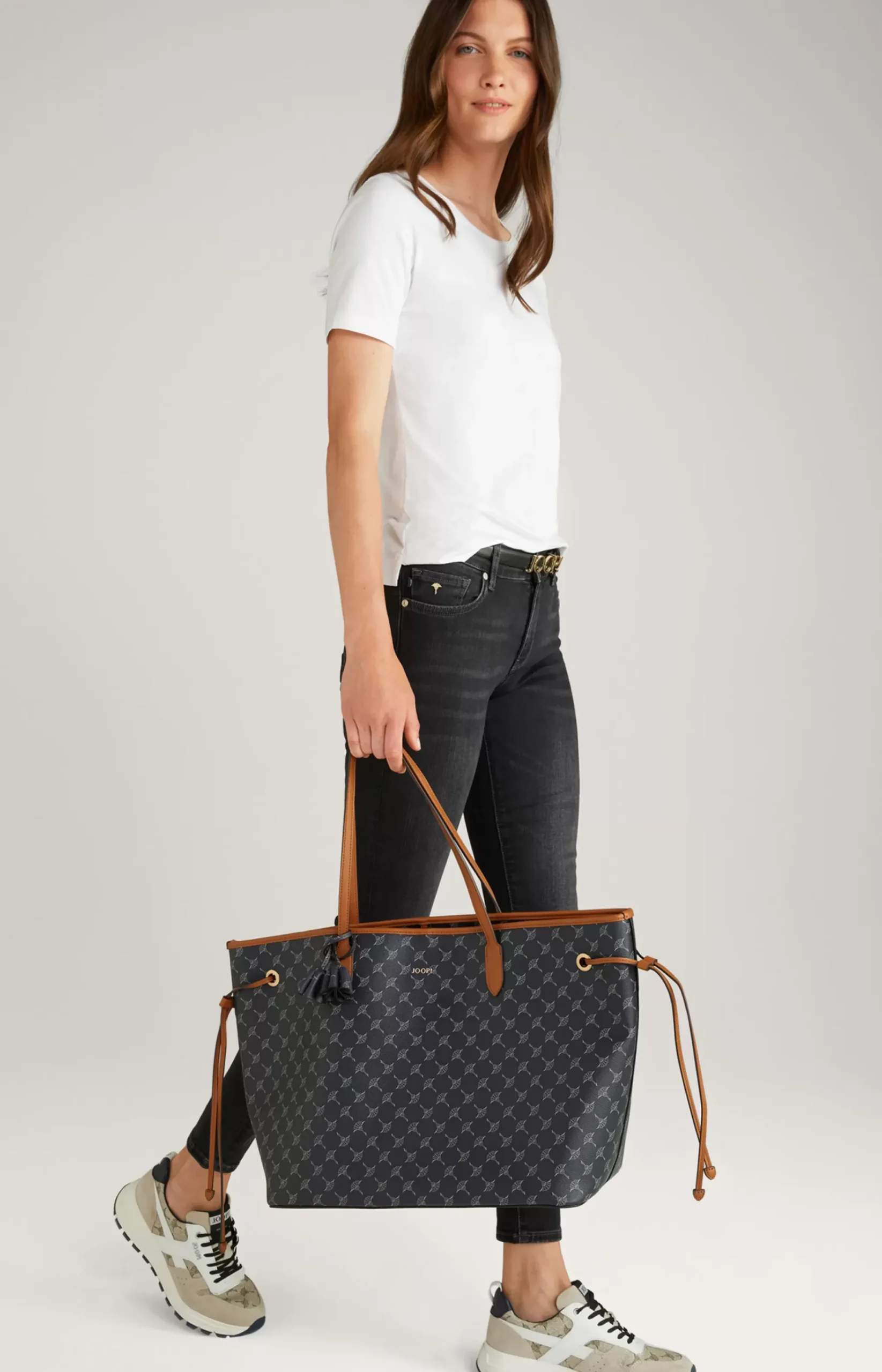 Cortina Lara Maxi Shopper in Dark Blue
