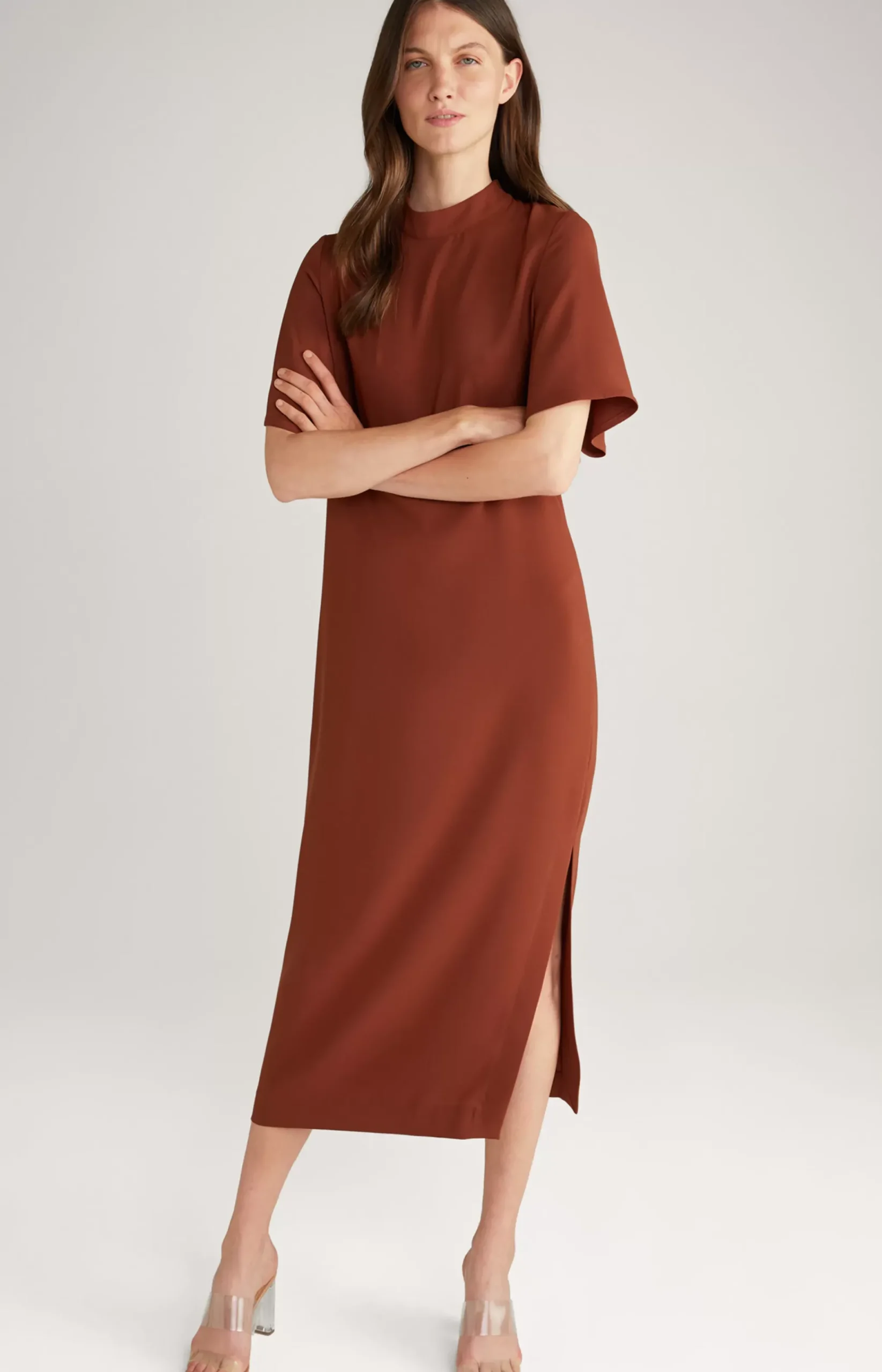 Crêpe Dress in Copper Brown