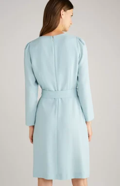 Crêpe Dress in Mint
