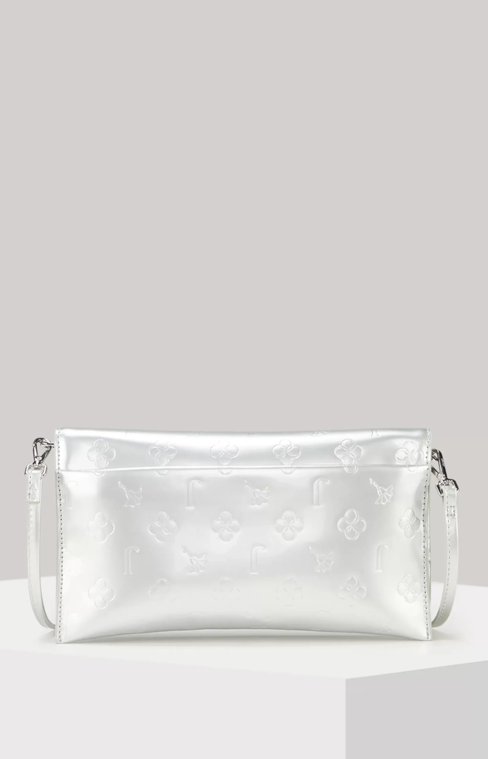 Decoro Lucente Cadea Clutch in Silver