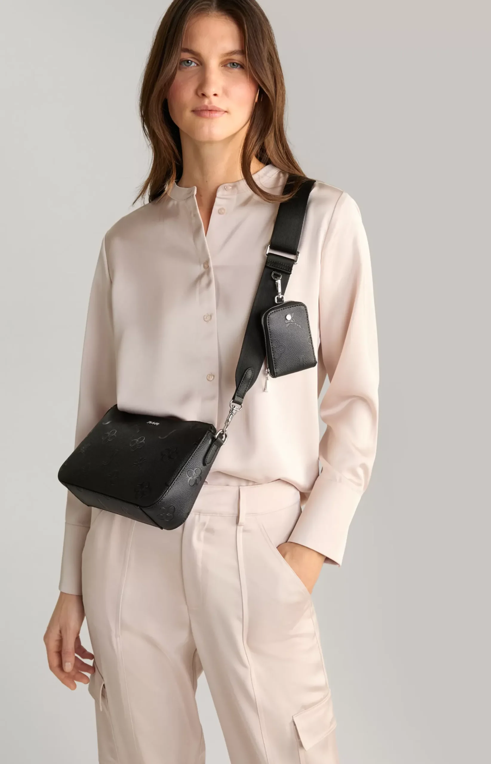 Decoro Stampa Jasmina Shoulder Bag in Black