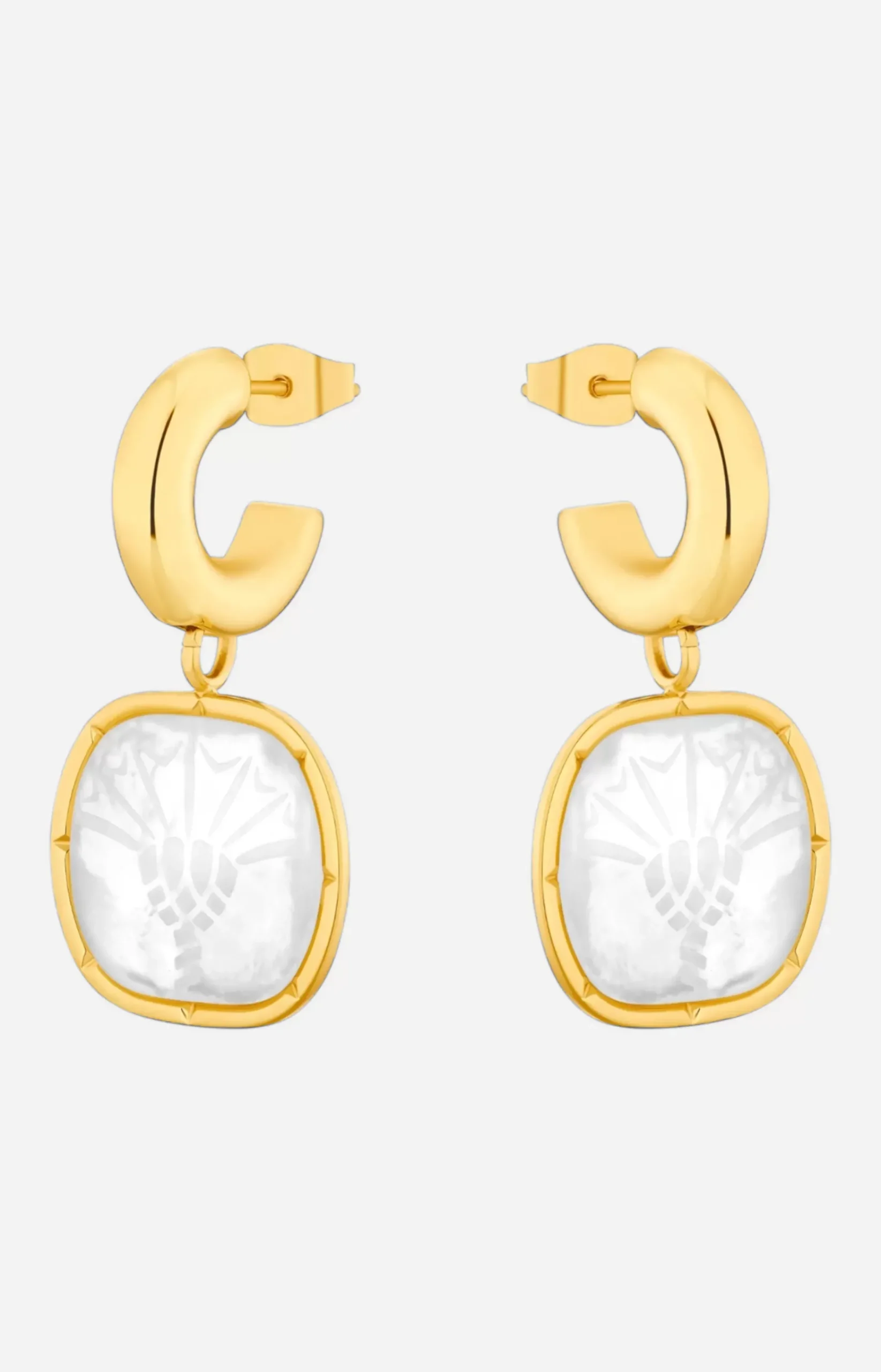 Earrings in Gold