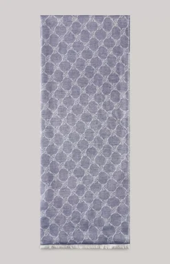 Ferdis Scarf in Navy/Silver grey