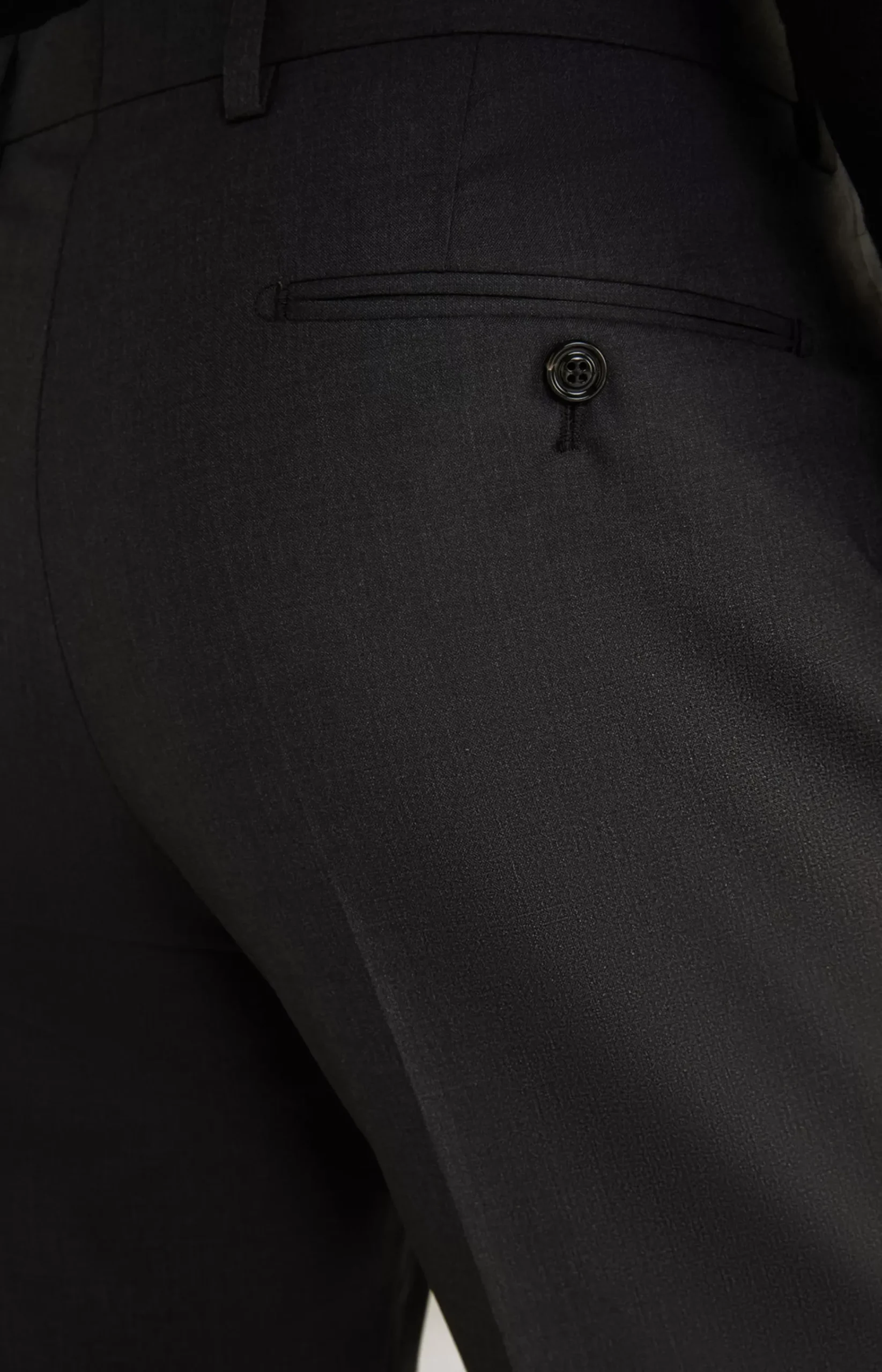 Finch-Brad Suit in Mottled Grey