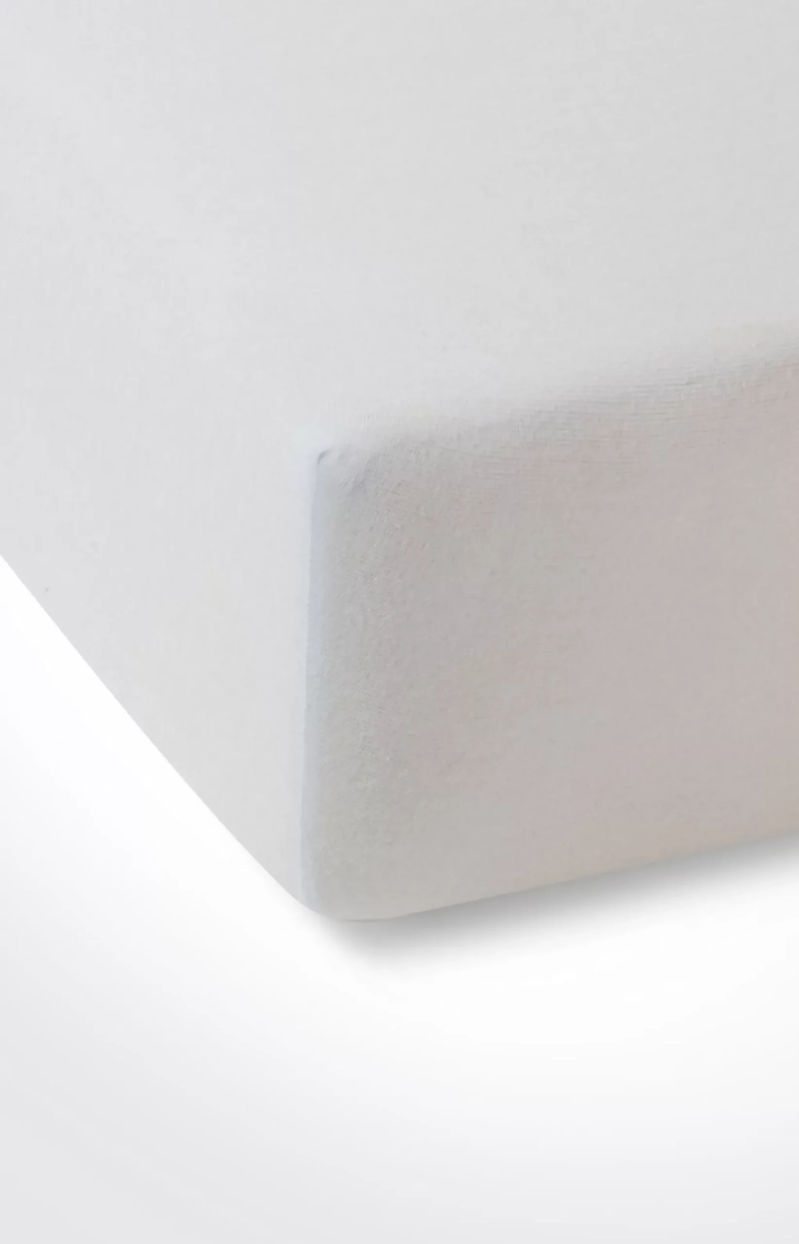 Fitted Sheets in light grey