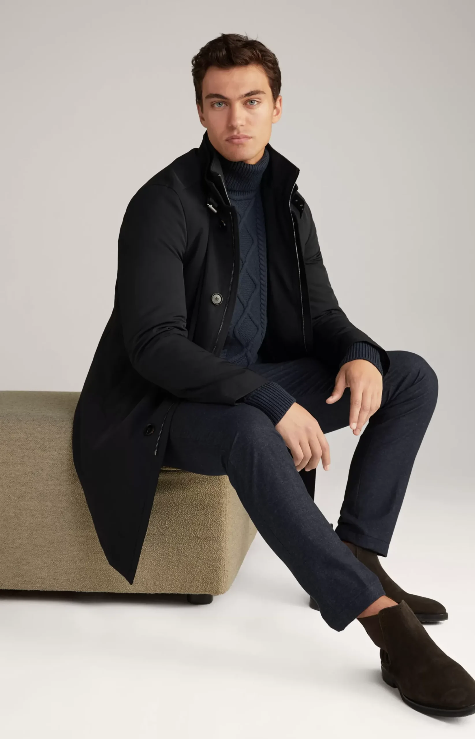 Flawo Coat in Navy
