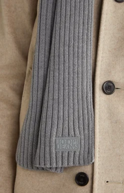 Francis Knitted Scarf in Grey
