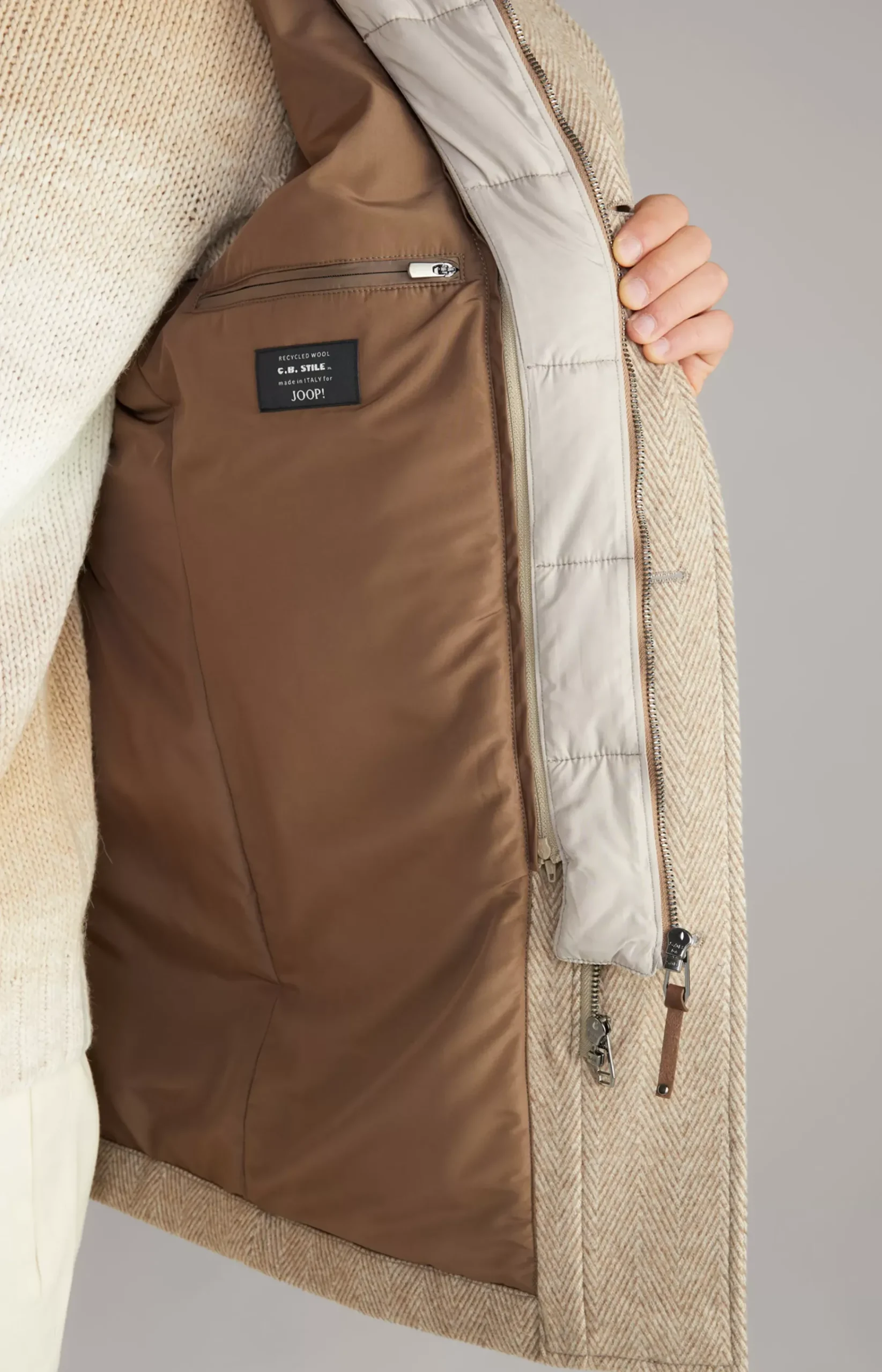 Gary Coat in a Light Brown Pattern