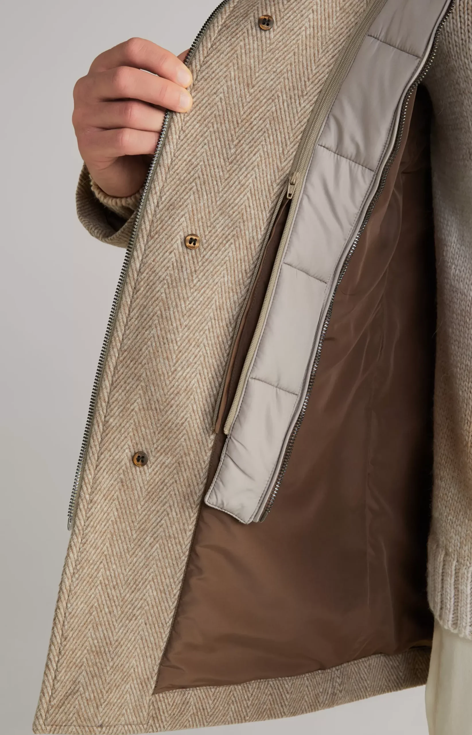 Gary Coat in a Light Brown Pattern