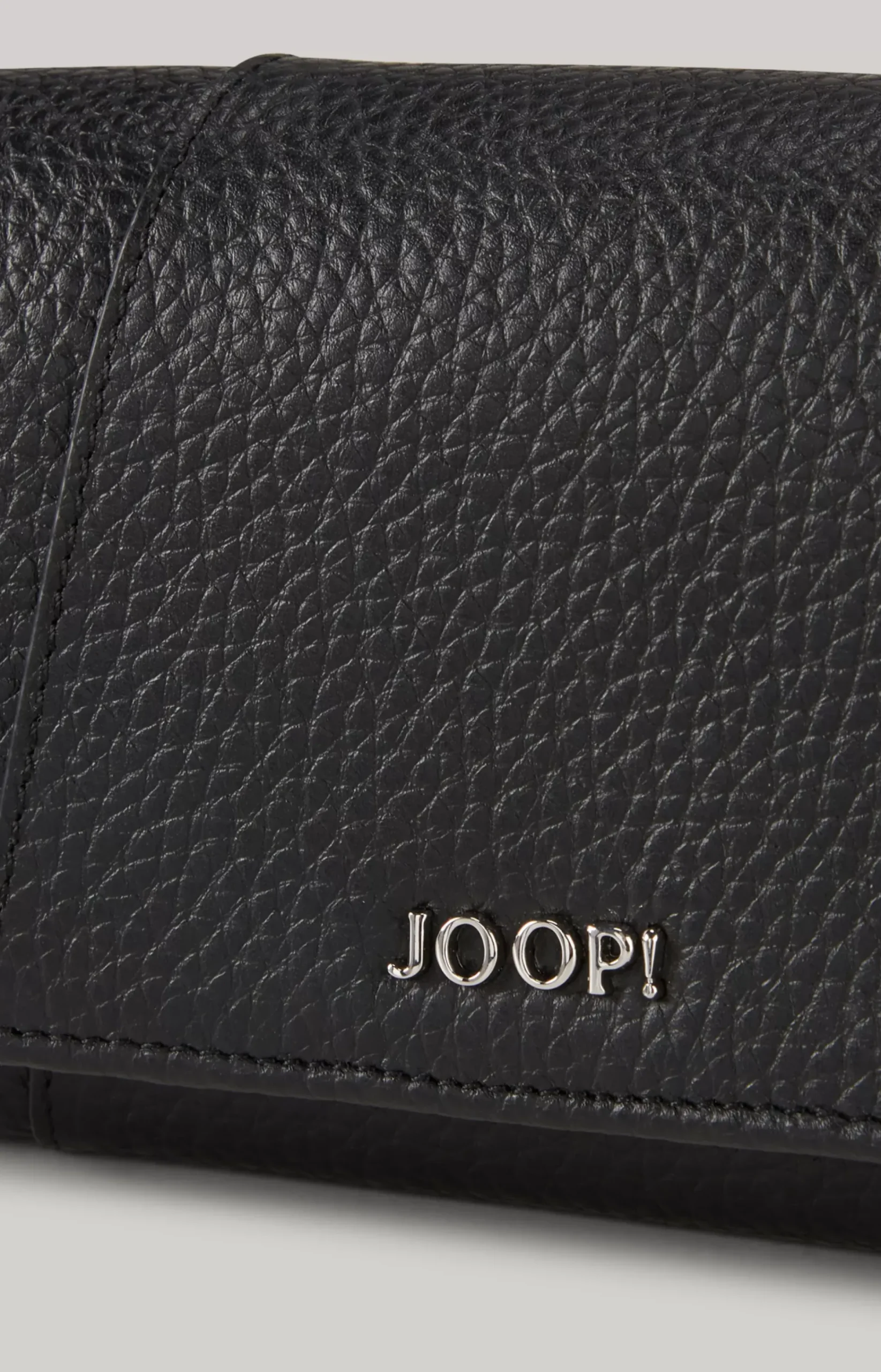 Giada Europa Wallet in Black