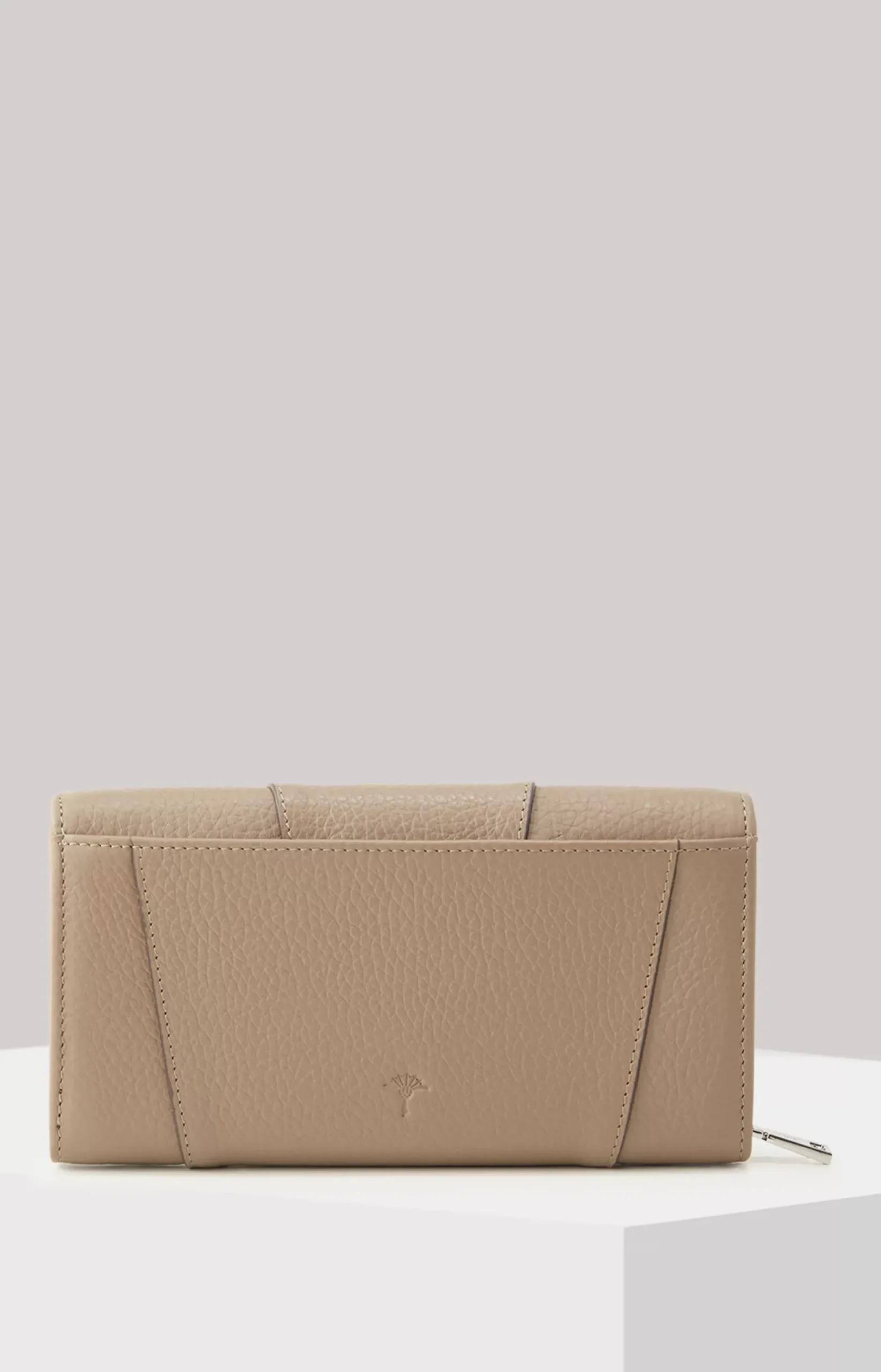 Giada Europa Wallet in Light Brown
