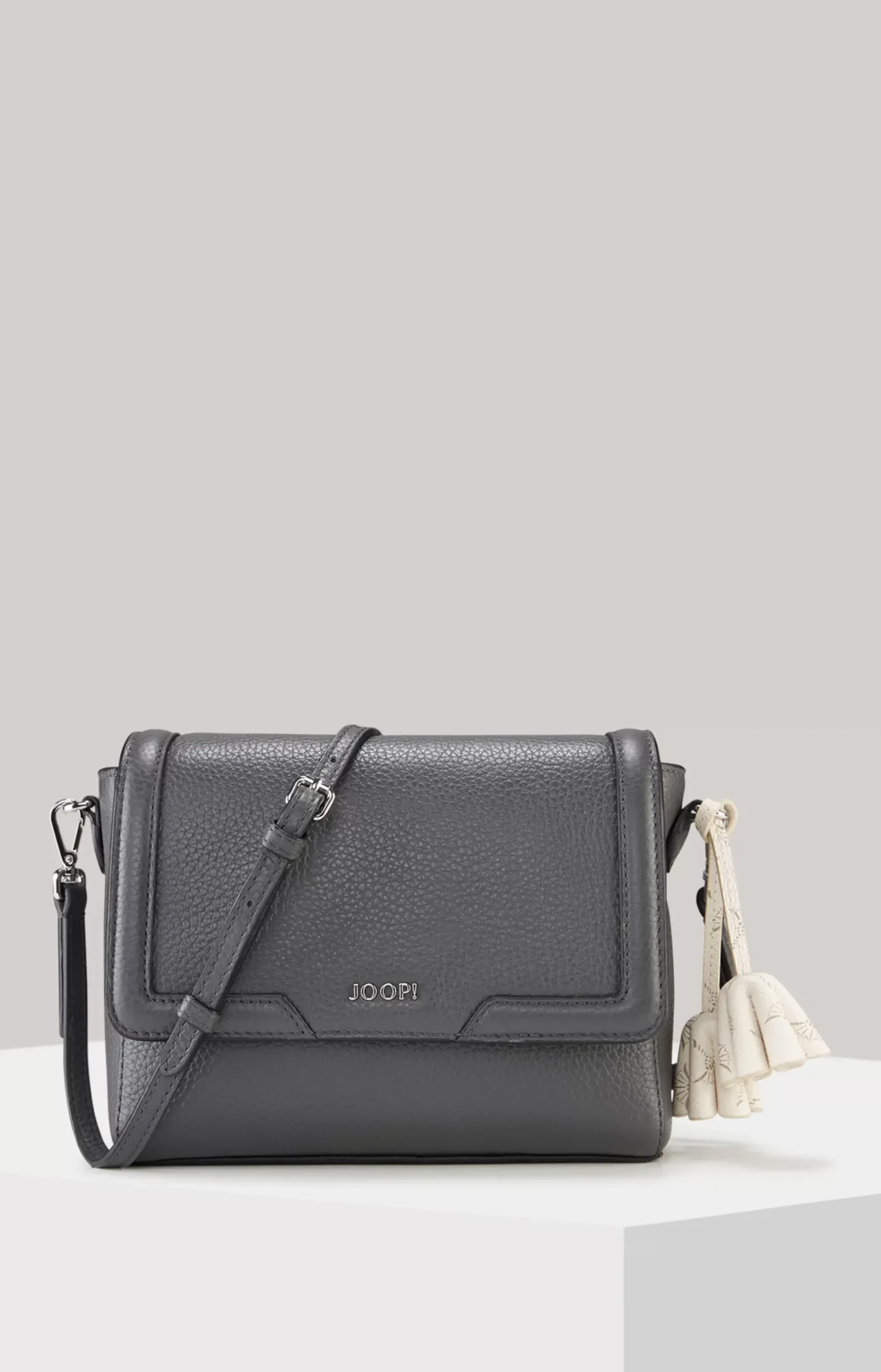 Giada Lorena Shoulder Bag in Anthracite