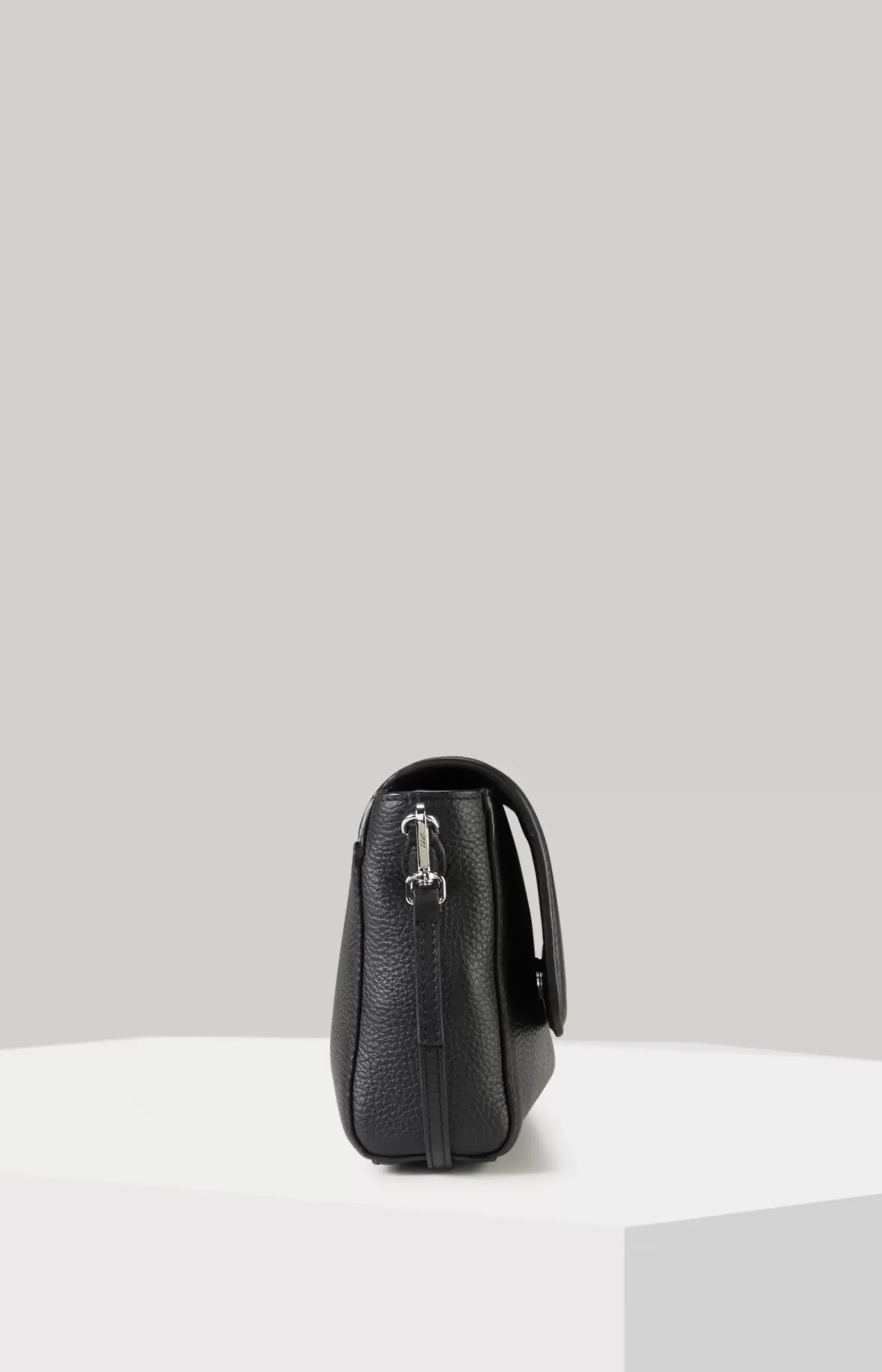 Giada Lorena Shoulder Bag in Black