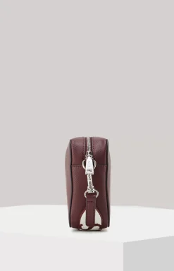 Giro Cloe Shoulder Bag in Dark Red