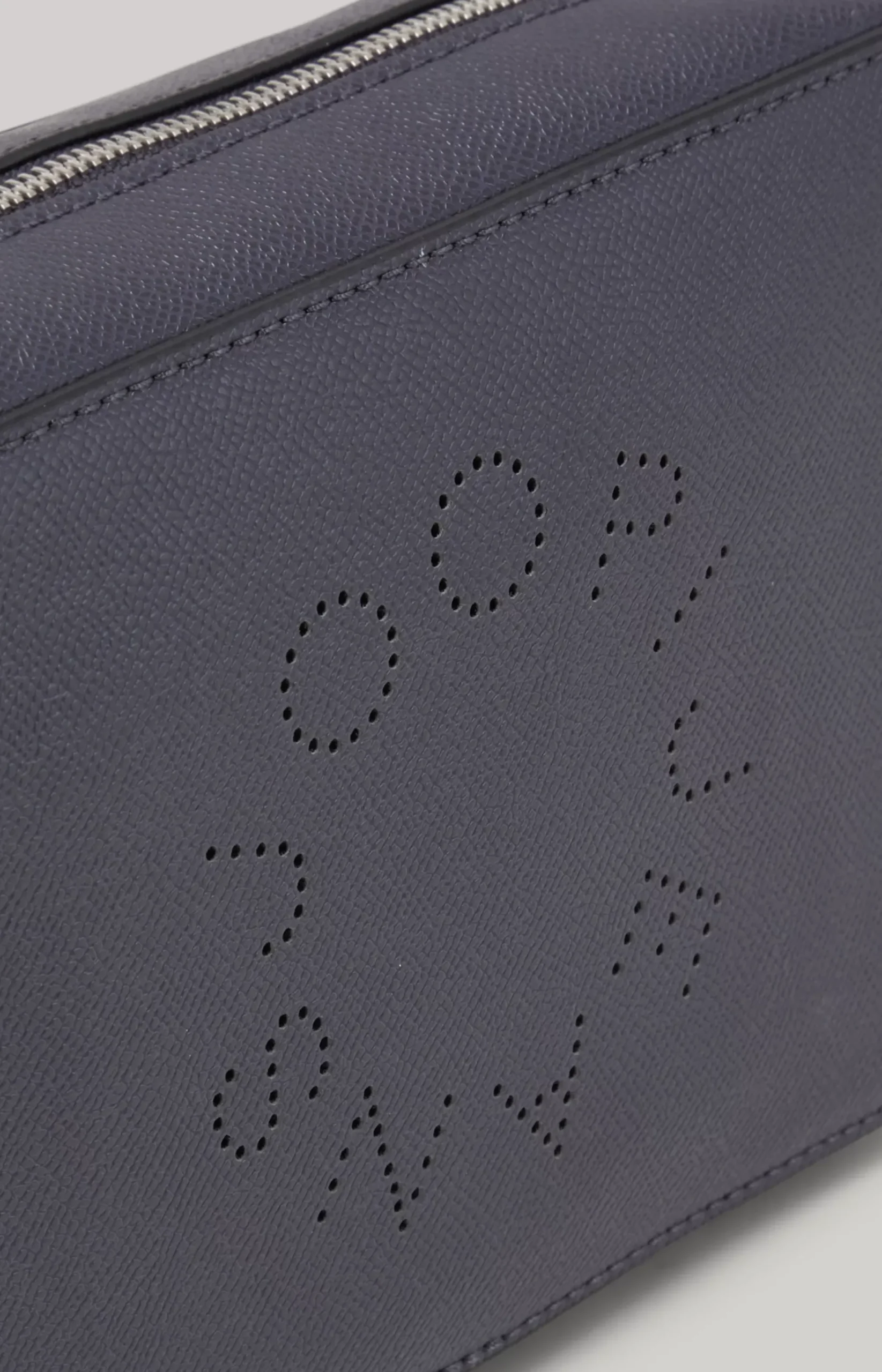 Giro Cloe Shoulder Bag in Dark Blue