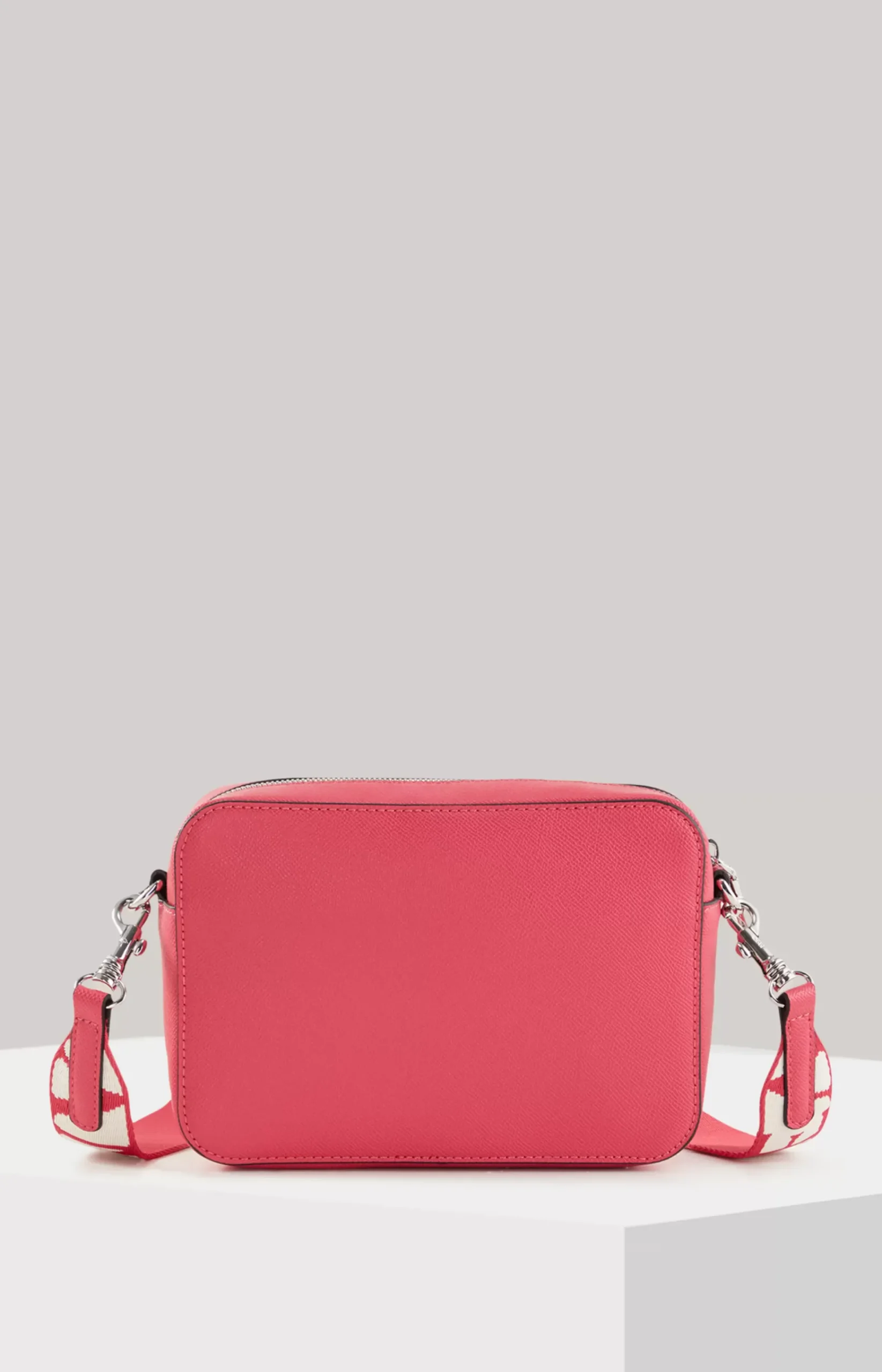 Giro Cloe Shoulder Bag in Pink