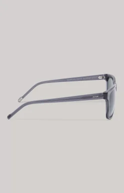 Grey/green sunglasses