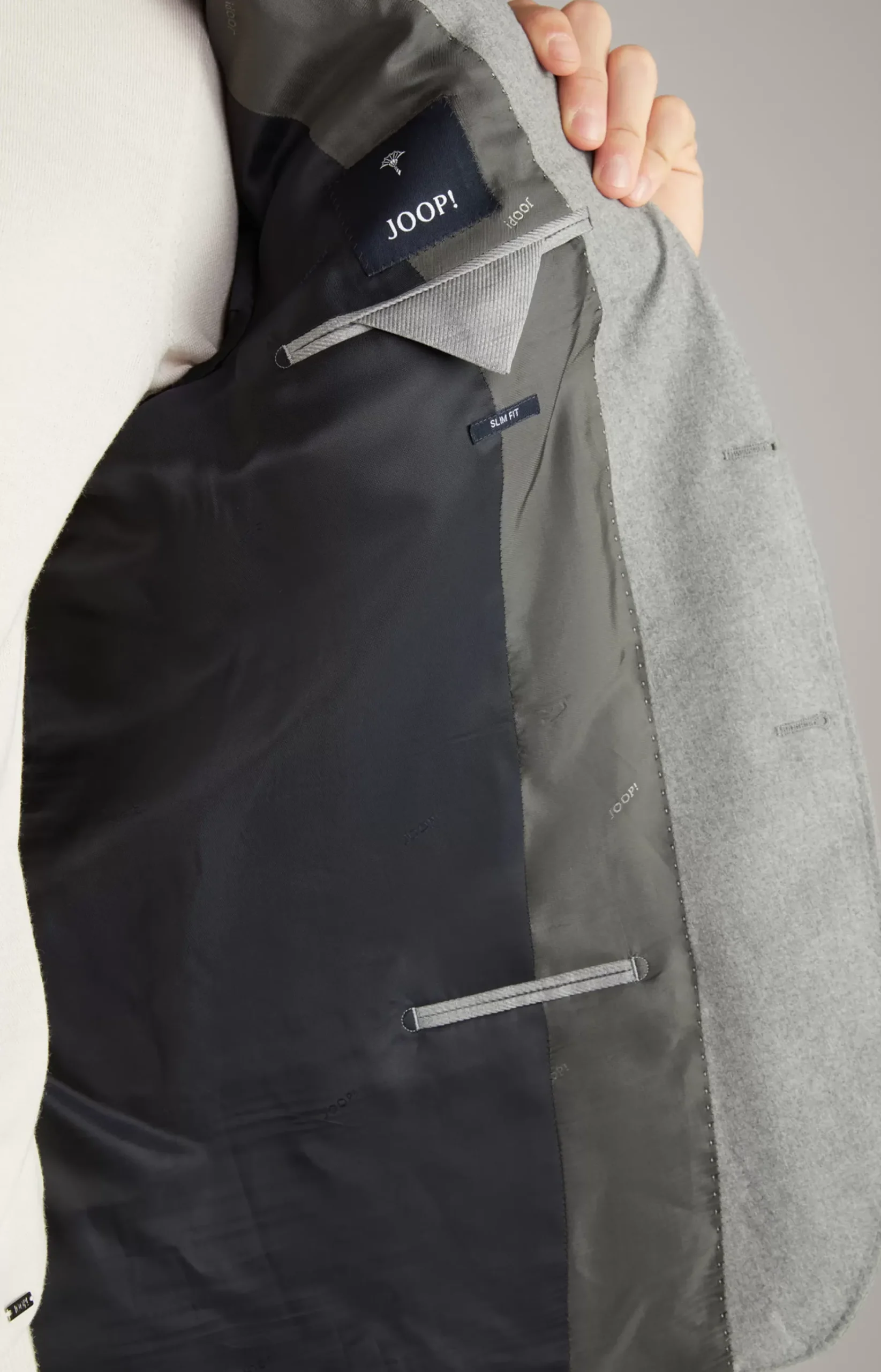 Haspar-Bloom Suit in Flecked Grey