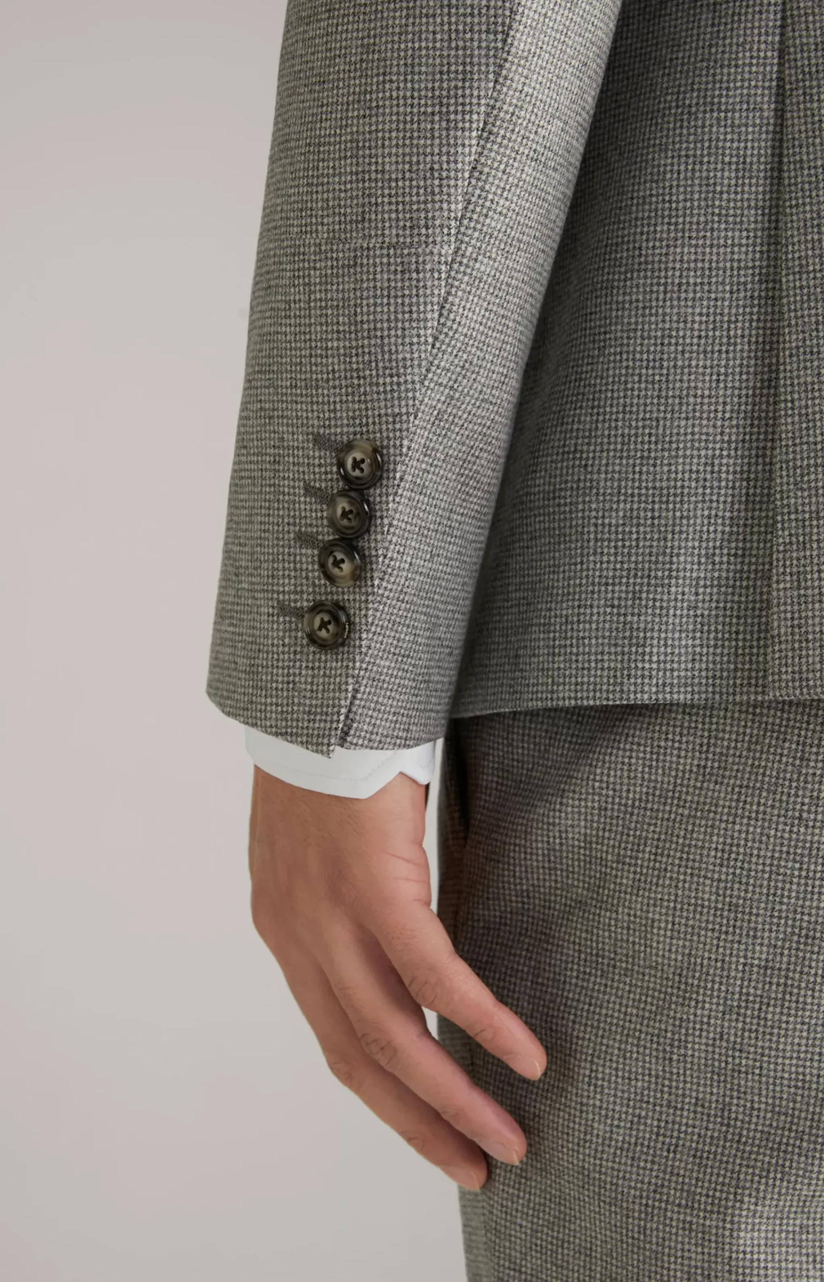 Haspar-Bloom Virgin Wool Suit in Light Grey