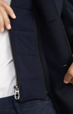 Hectar Jacket in Navy