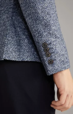 Hecton Jacket in a Blue and White Pattern