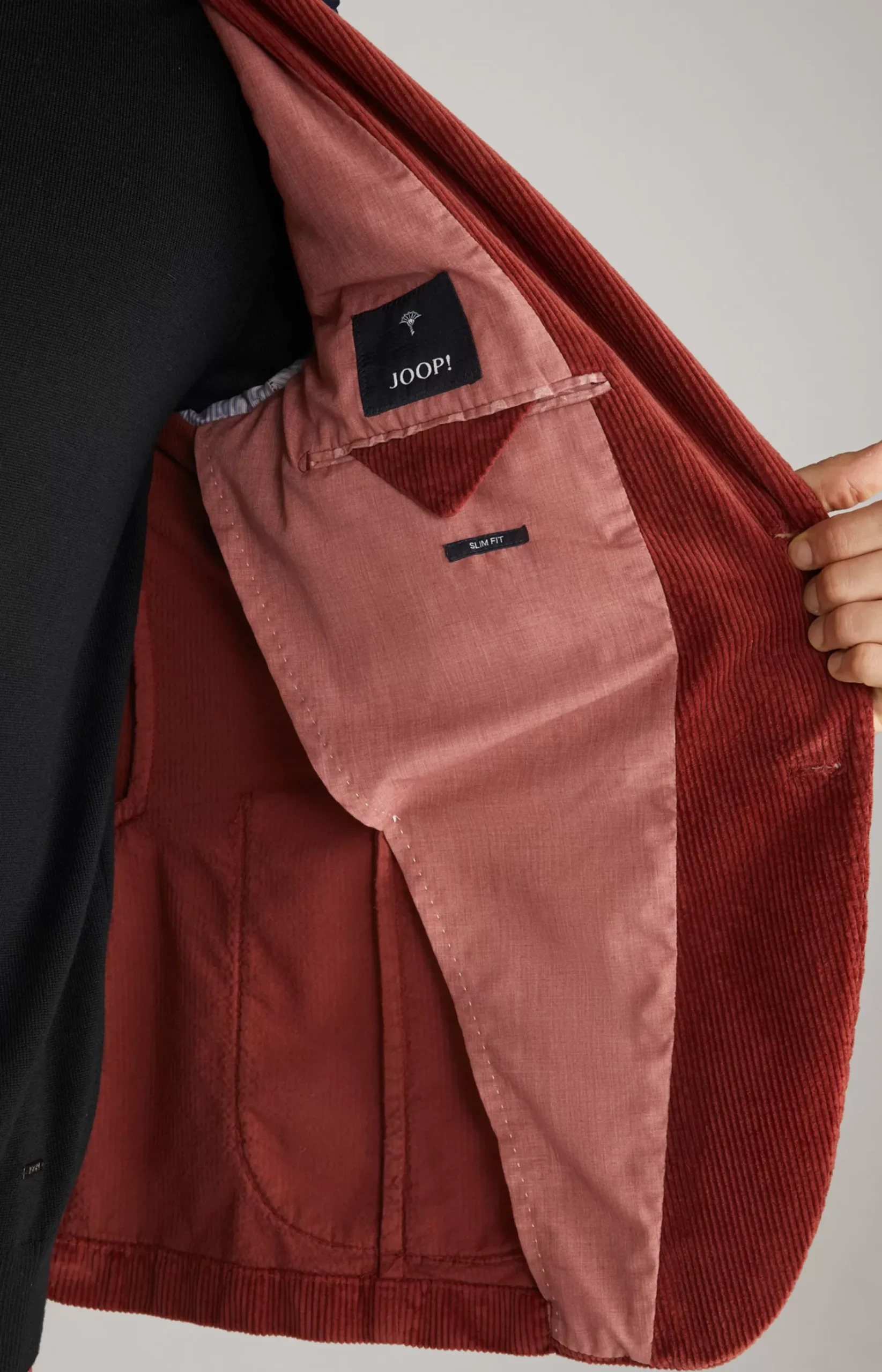 Hedvin Corduroy Jacket in Rust